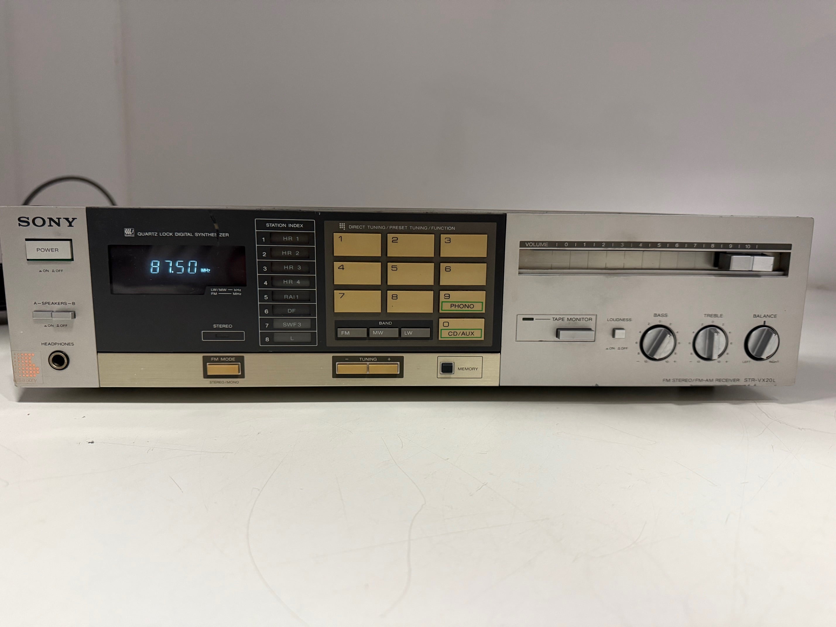 Sony STR - VX20L FM Stereo / FM - AM-ontvanger - Licht onderhoud uitgevoerd