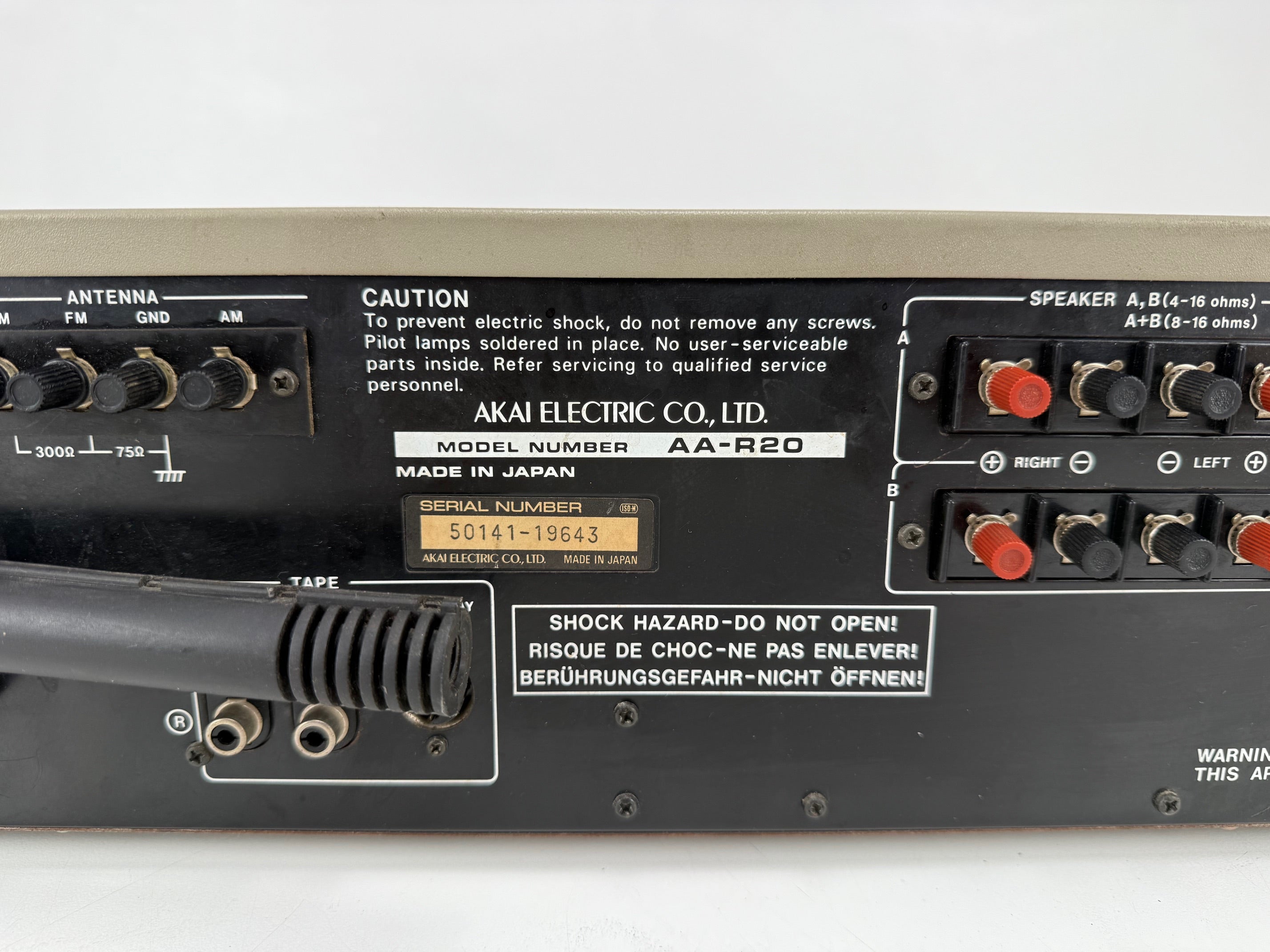 Akai AA-R20 stereo-ontvanger - Onderhoud uitgevoerd