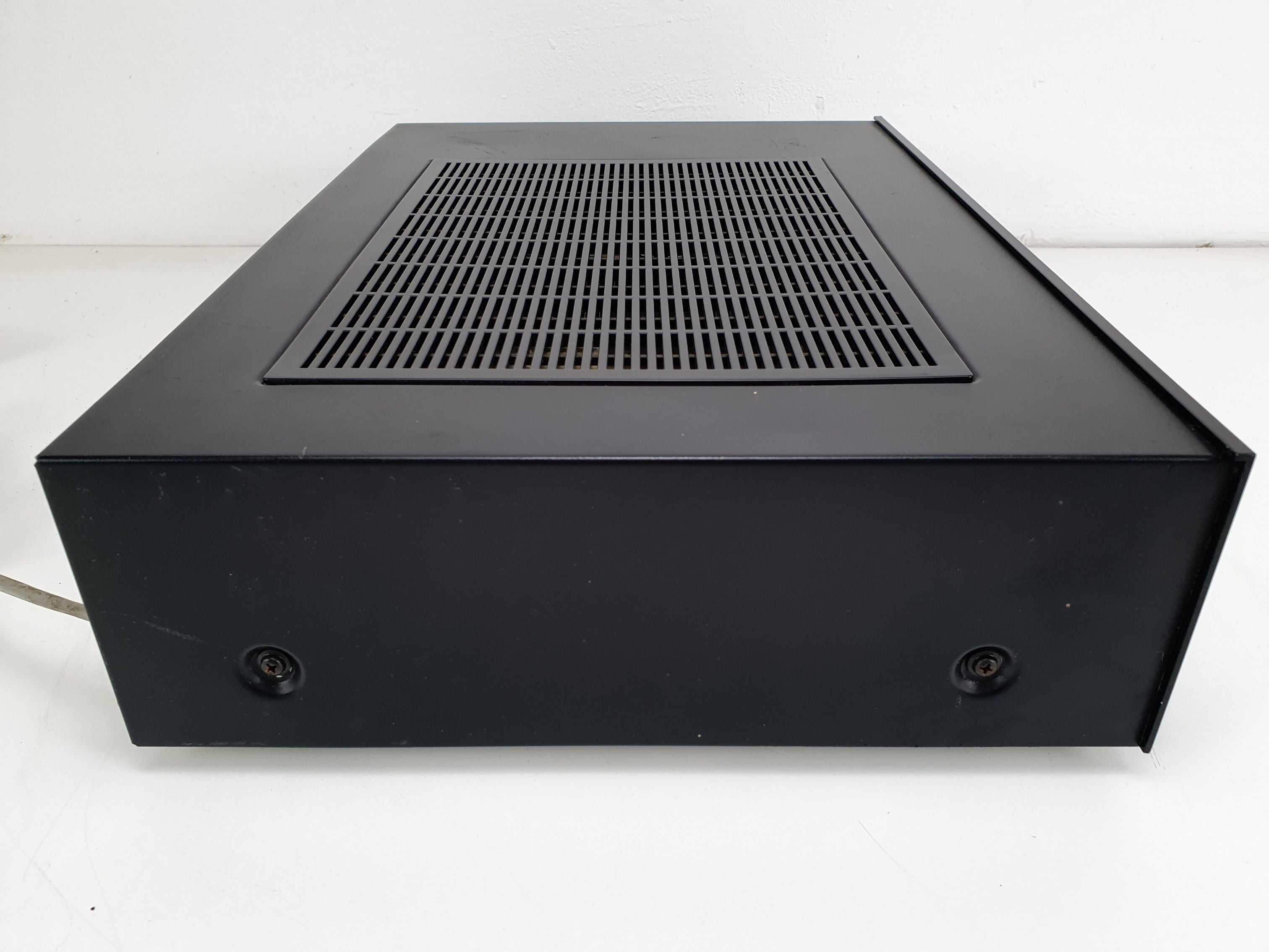 Yamaha A-500 Natural sound Stereo Amplifier - Serviced