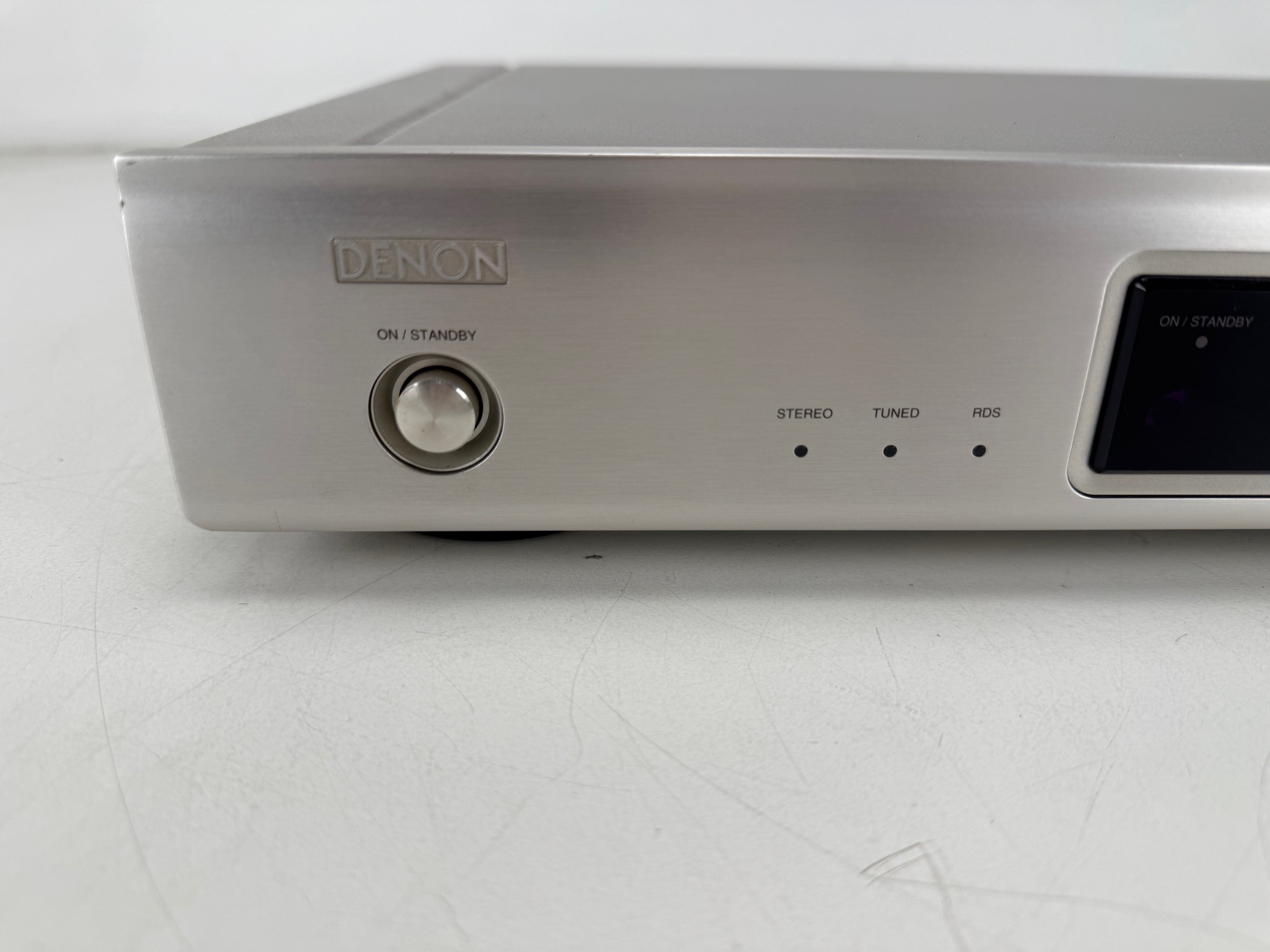 Denon TU-1510AE AM/FM Stereo Tuner With Original Box