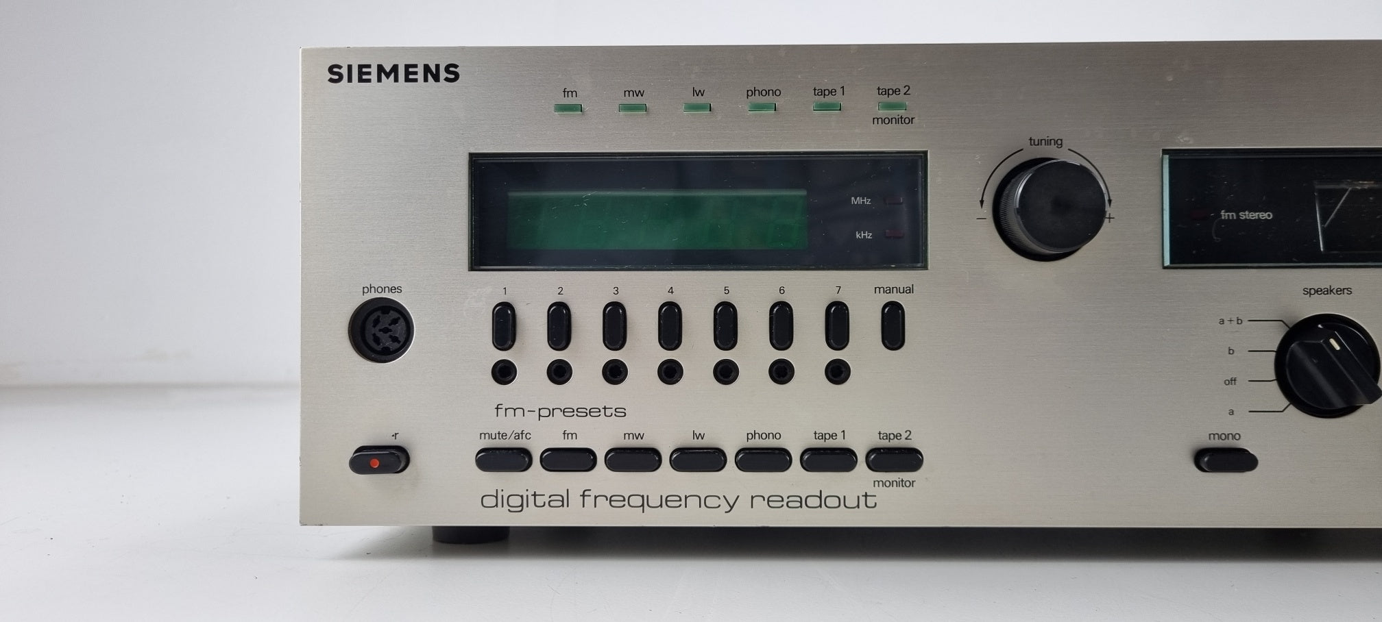 Siemens RS444 stereo receiver - Very nice looking