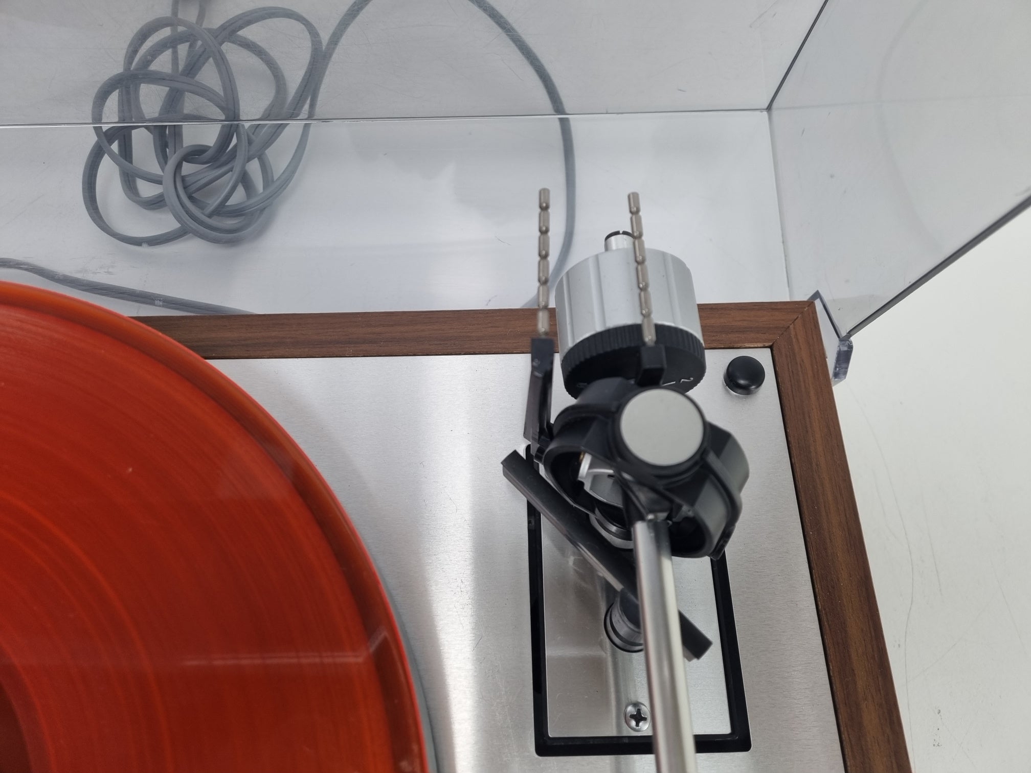 Thorens TD 165 -  with Philips 401 needle - Nice Dust Cover - Great condition