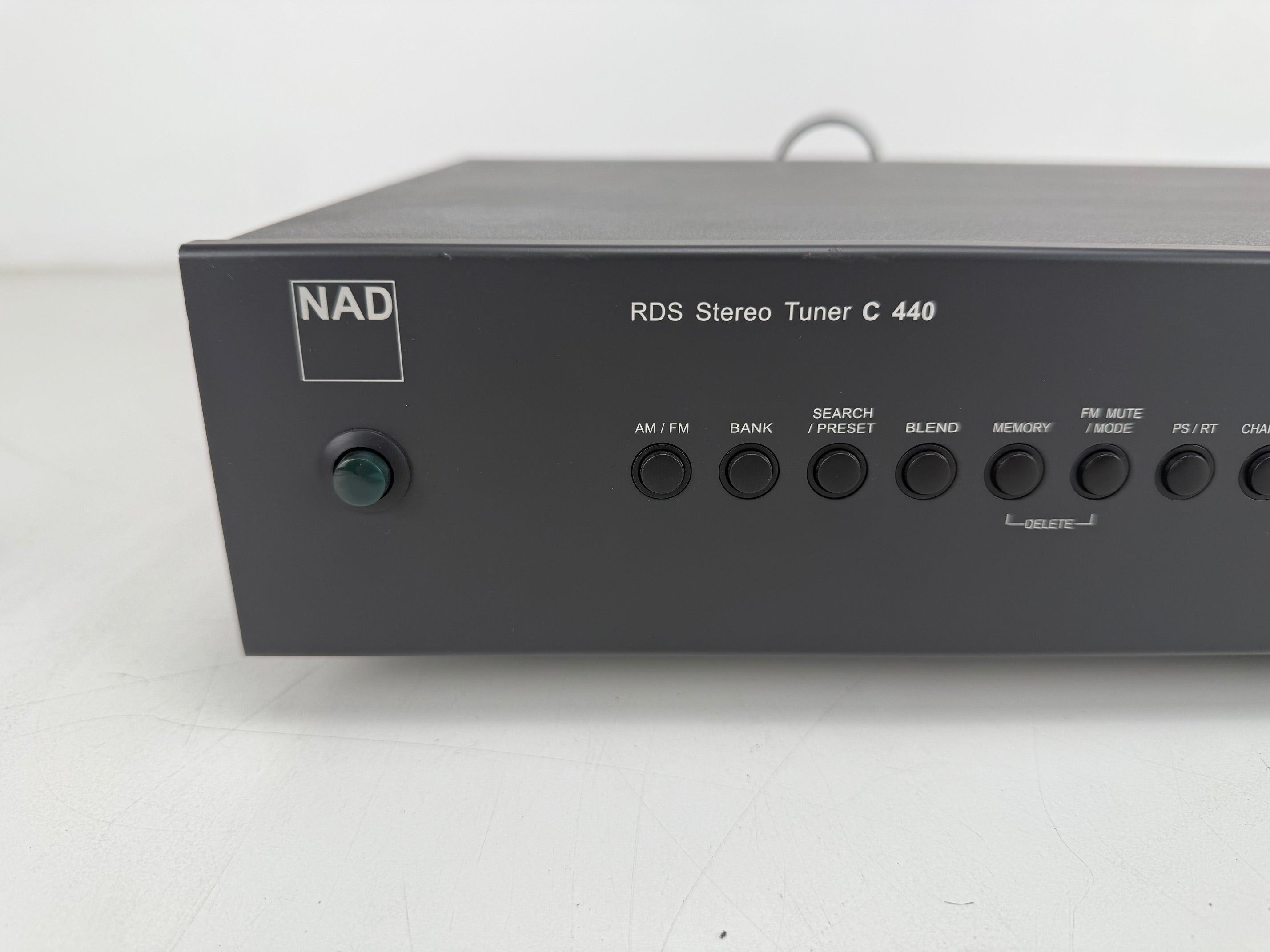 NAD C440 RDS Stereo Tuner With Manuals