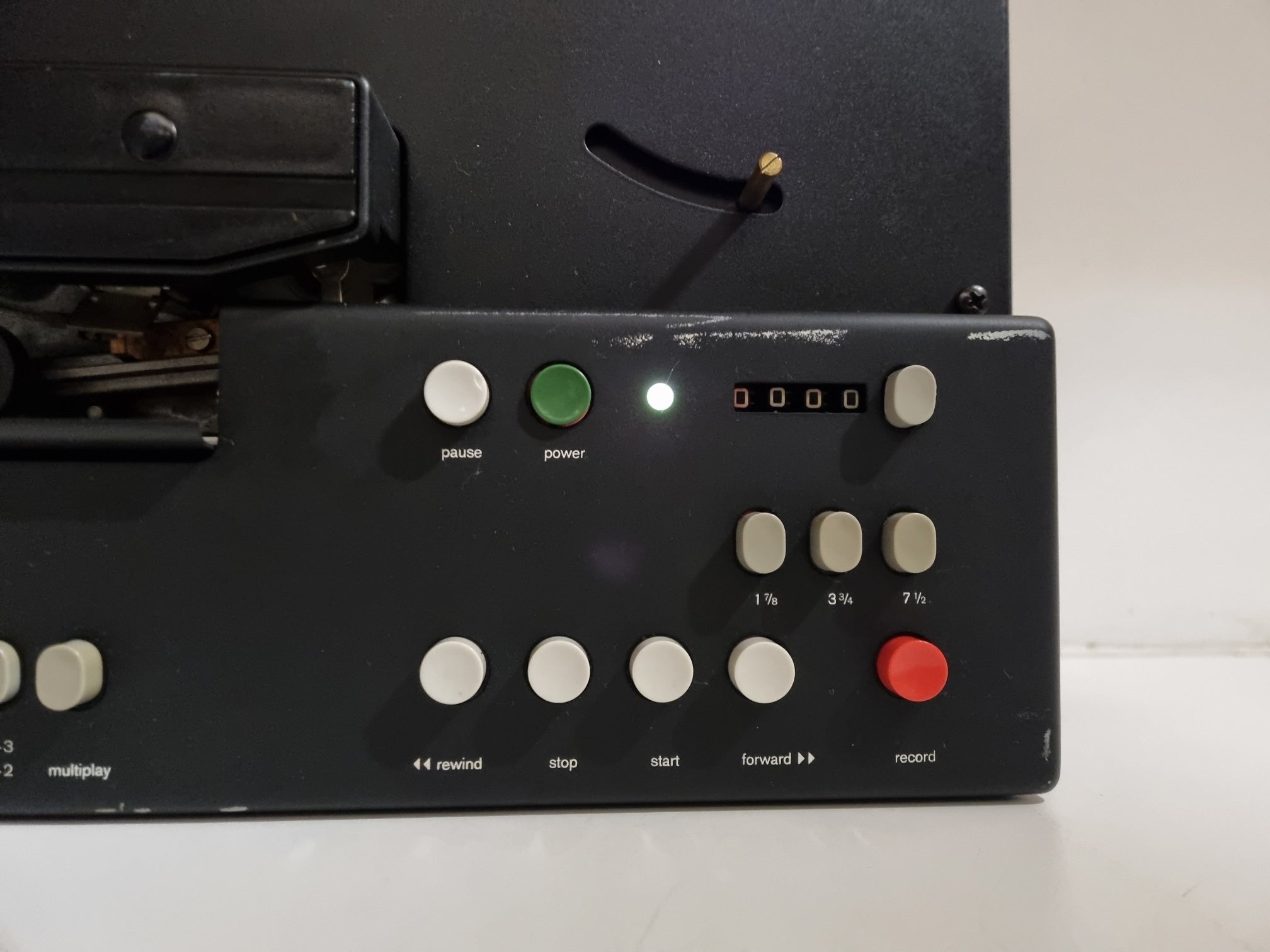 Braun TG 1000/4 stereo cassettedeck - Nieuwe riemen - Koppen gereinigd - Nieuwe potentiometer