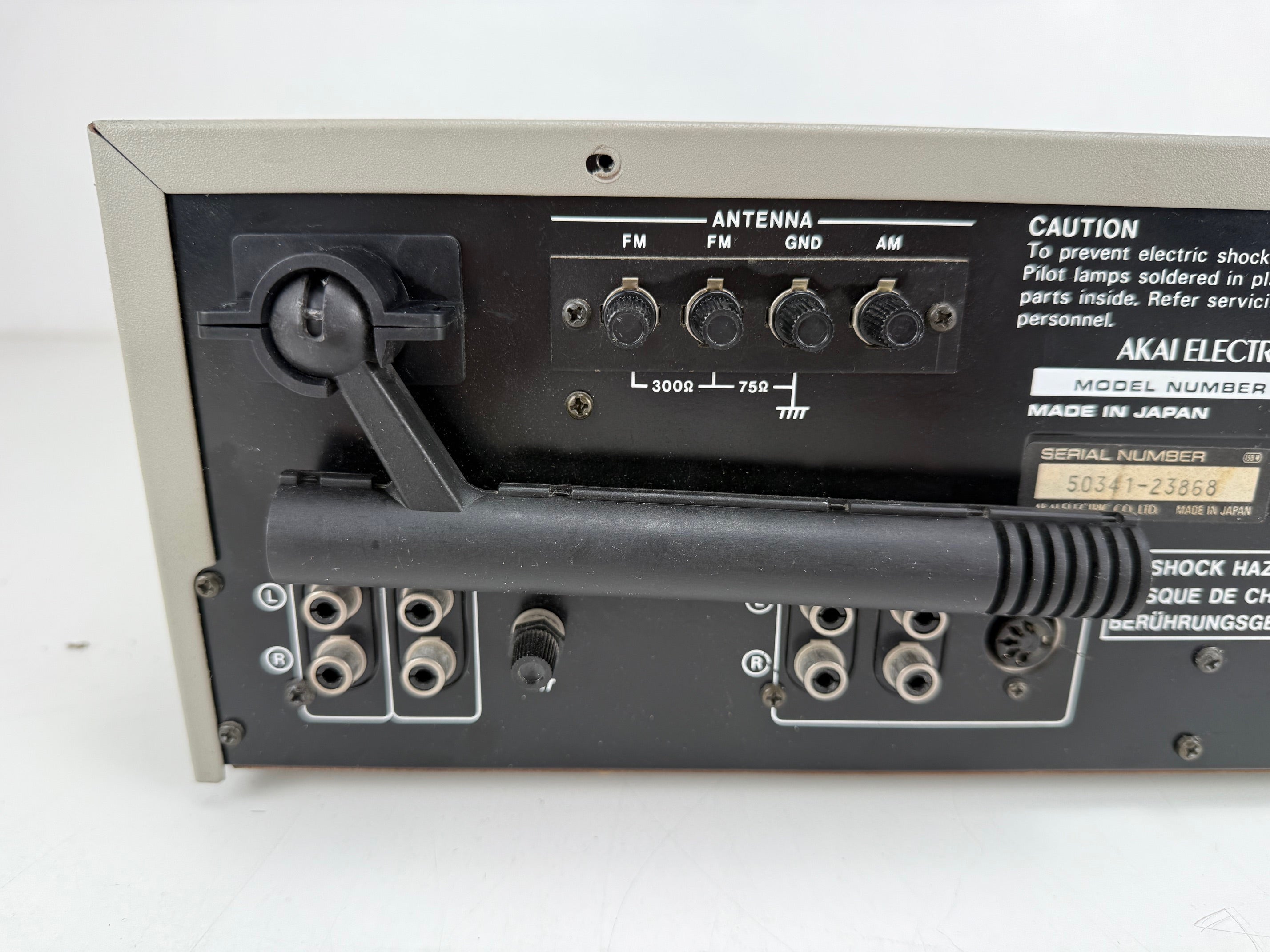 Akai AA-R20 stereo-ontvanger - Nieuwe lampen