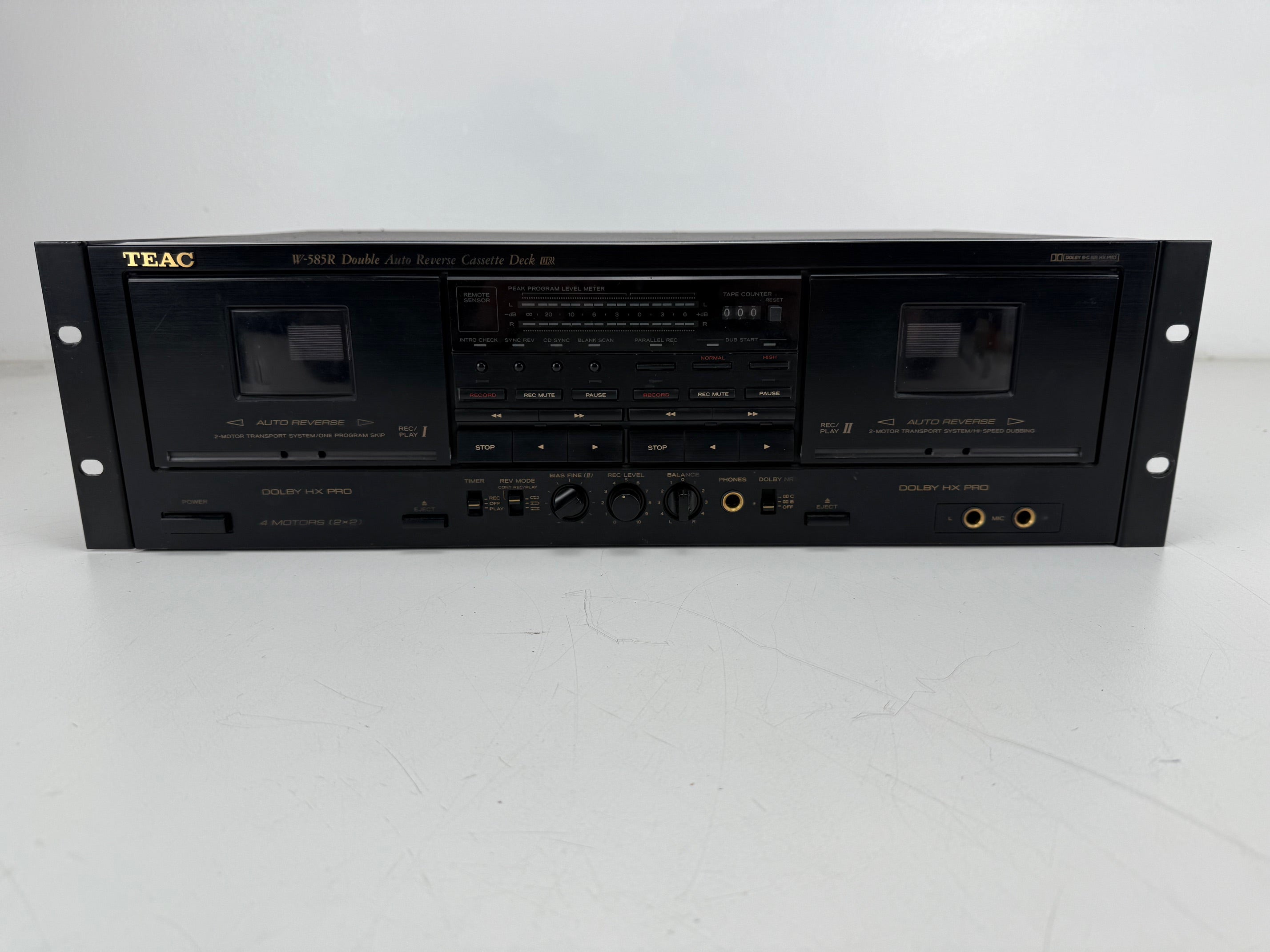 TEAC W - 585R Dubbele cassettedeck met automatische omkeerfunctie - Onderhoud uitgevoerd en voorzien van nieuwe aandrijfriemen