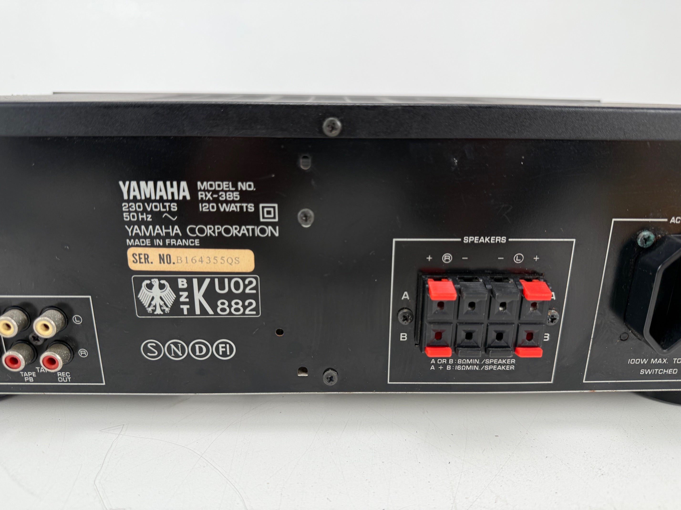 Yamaha RX-385 Natural Sound Stereo Receiver