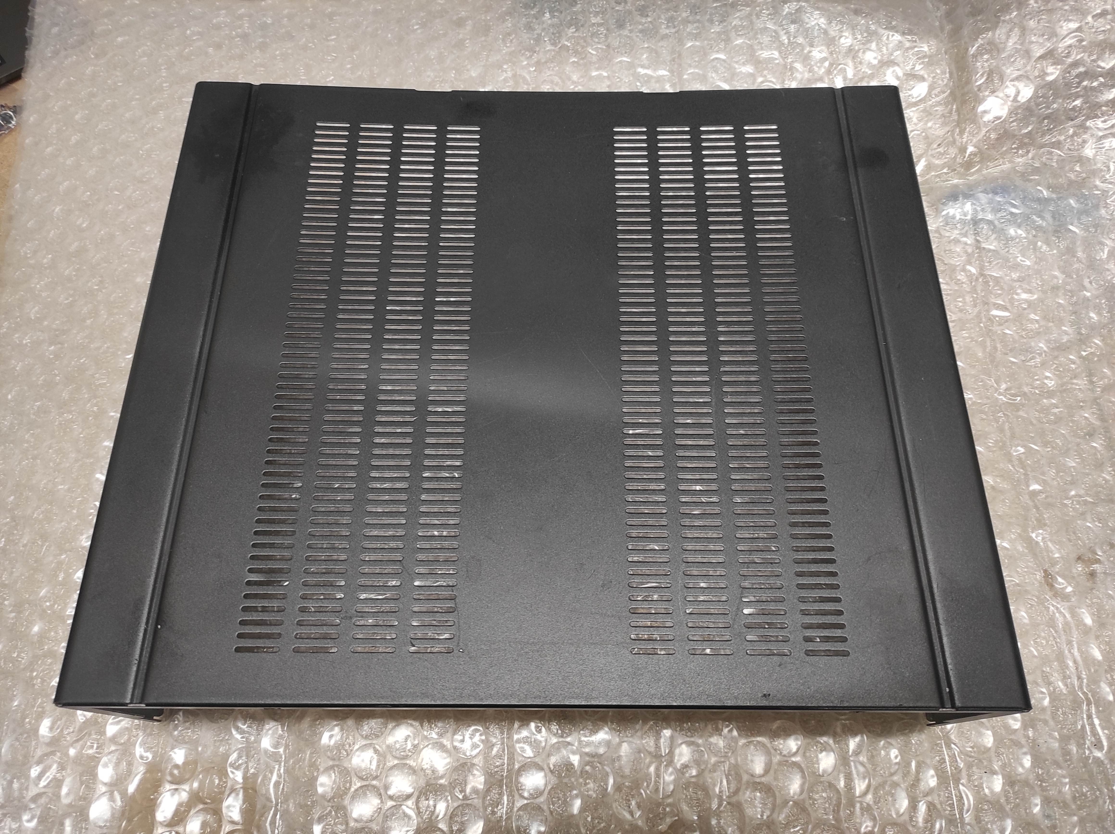 Denon - PMA-1500R - rear panel, used (Copy) (kopie)