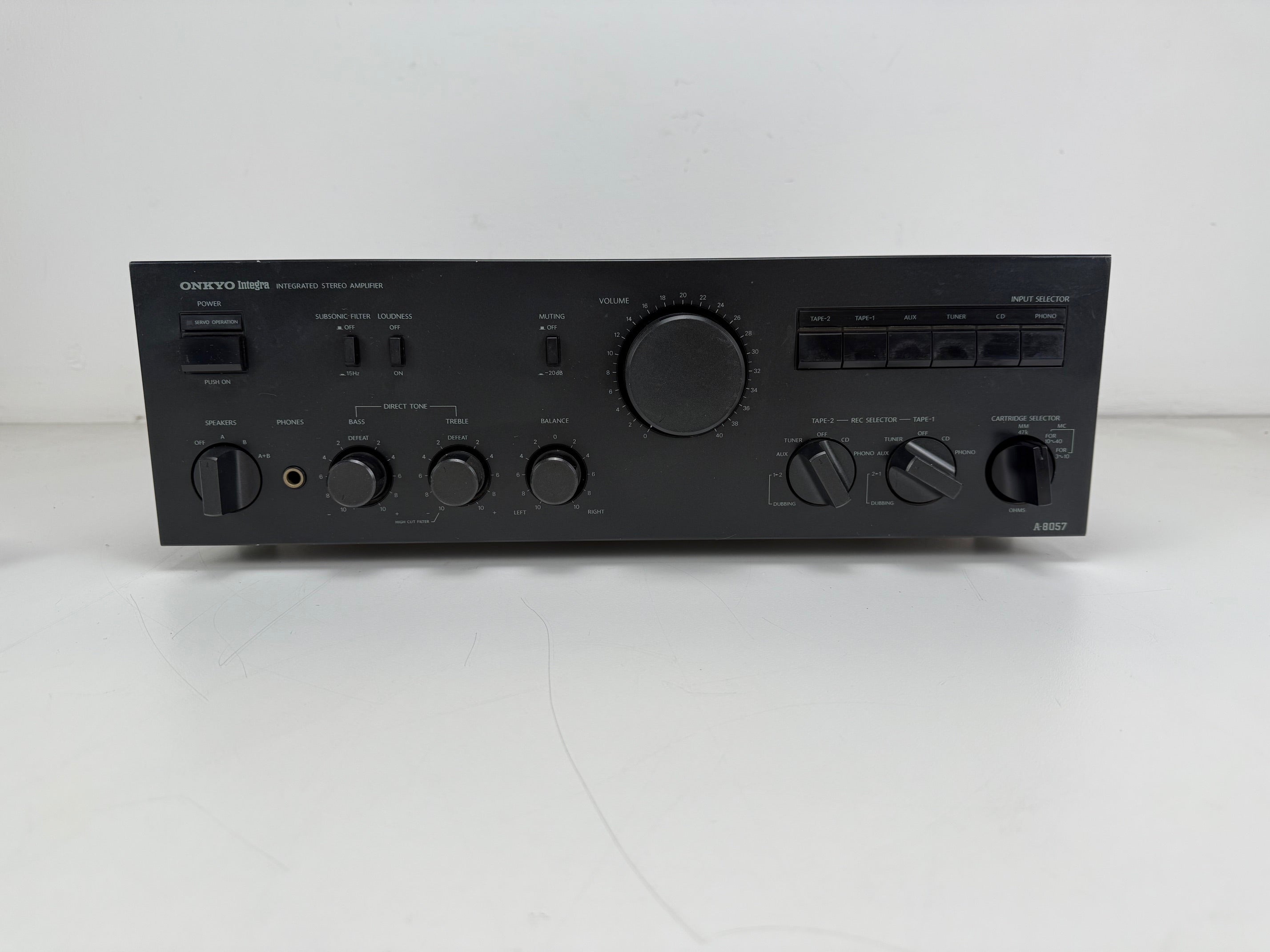 Onkyo A-8057 Integra / Geïntegreerde stereo-versterker - Gereinigd/gesmeerd