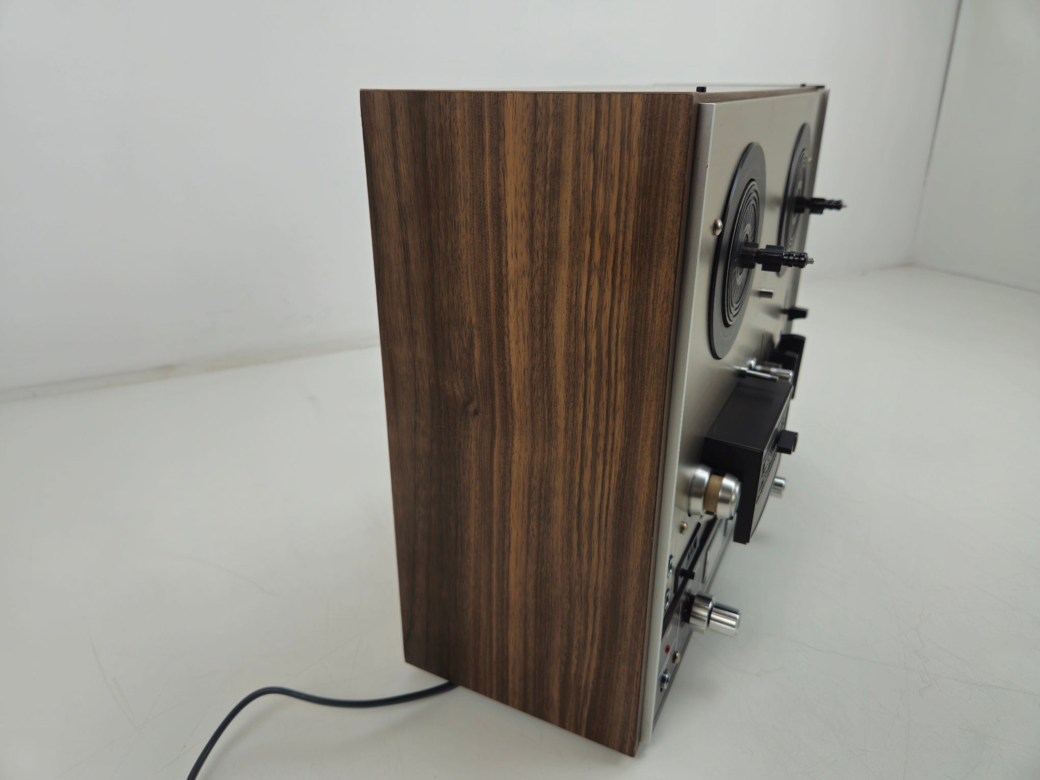 Akai - 4000DS - MK-II - Stereo Reel to Reel Tape Recorder - Belts and Transitors replaced