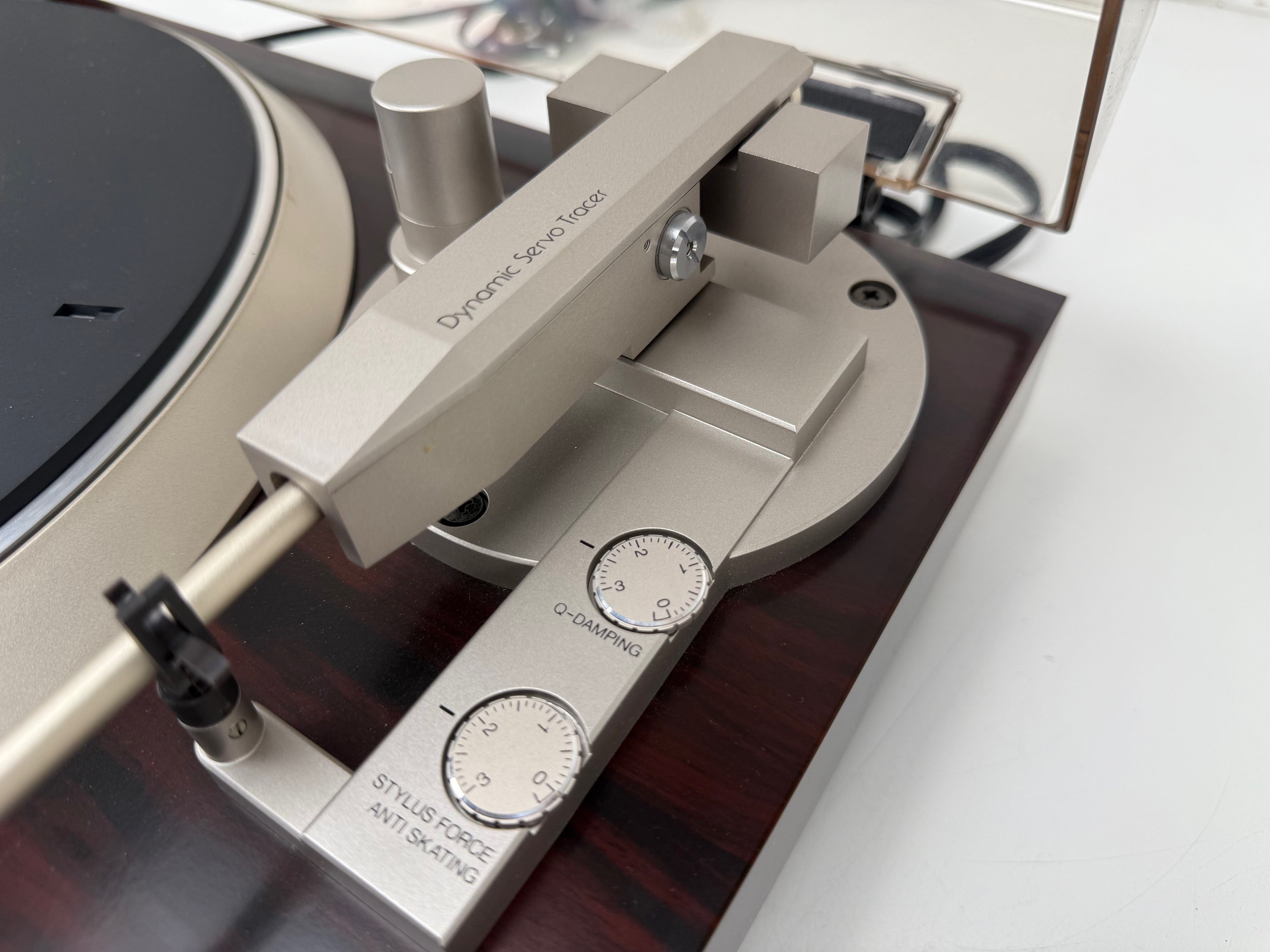 Denon DP-51F Direct Drive Volautomatisch Platenspeler Systeem - Yamaha MC-3