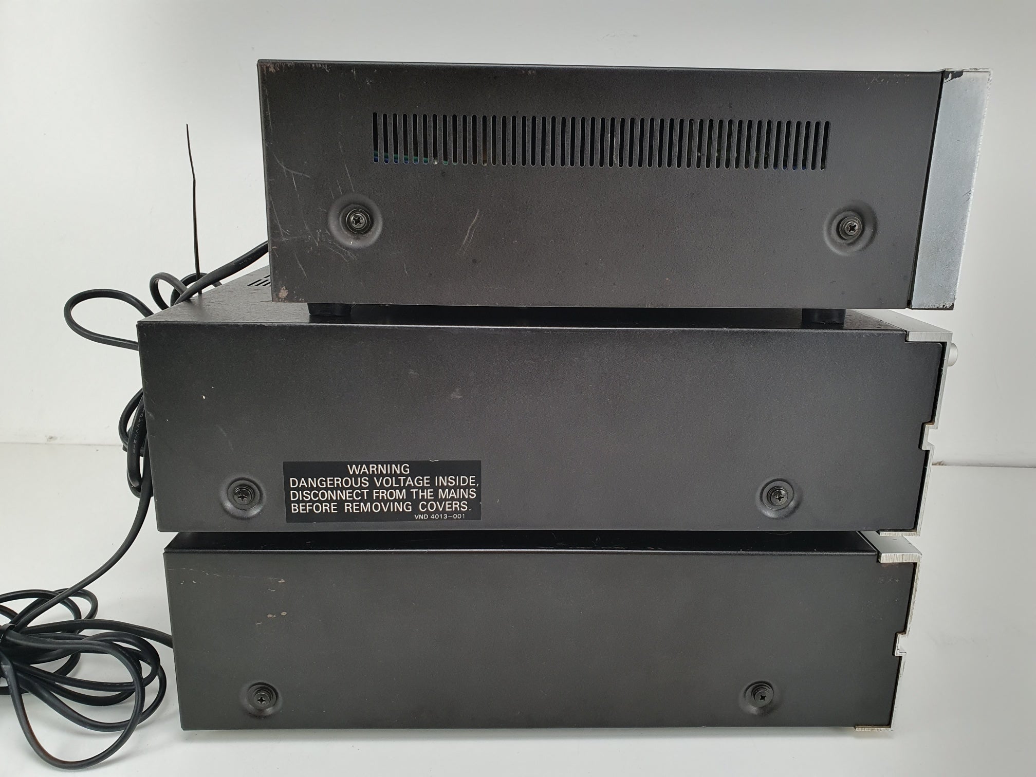 BASF Set D-6200 Tuner - D-6360 Stereo versterker D-6235 Cassettedeck