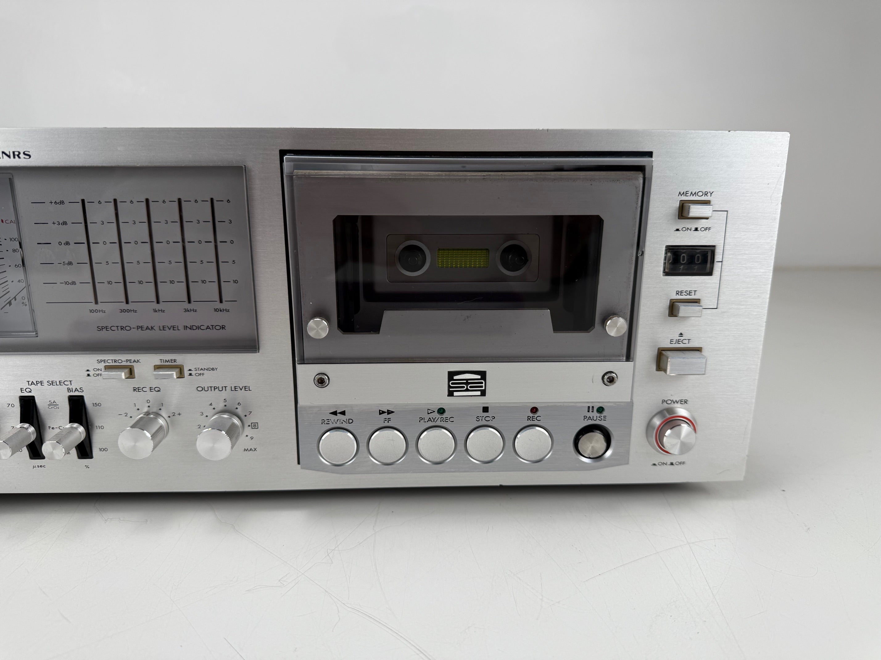 JVC KD - 85 Stereo Cassettedeck - Met ingebouwde spectrumanalysator
