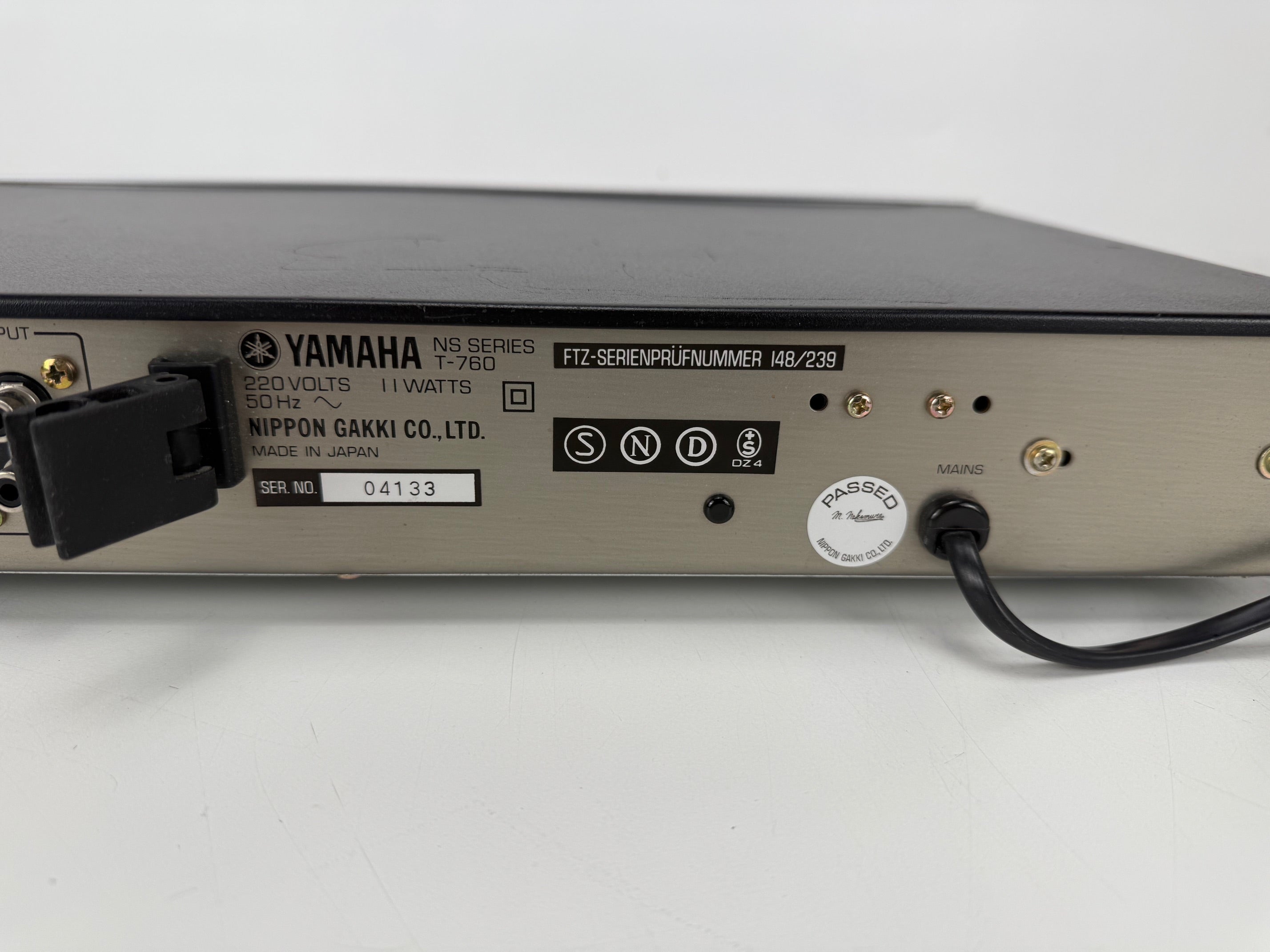 Yamaha T - 760 Natural Sound AM/FM Stereo Tuner - Fully Working