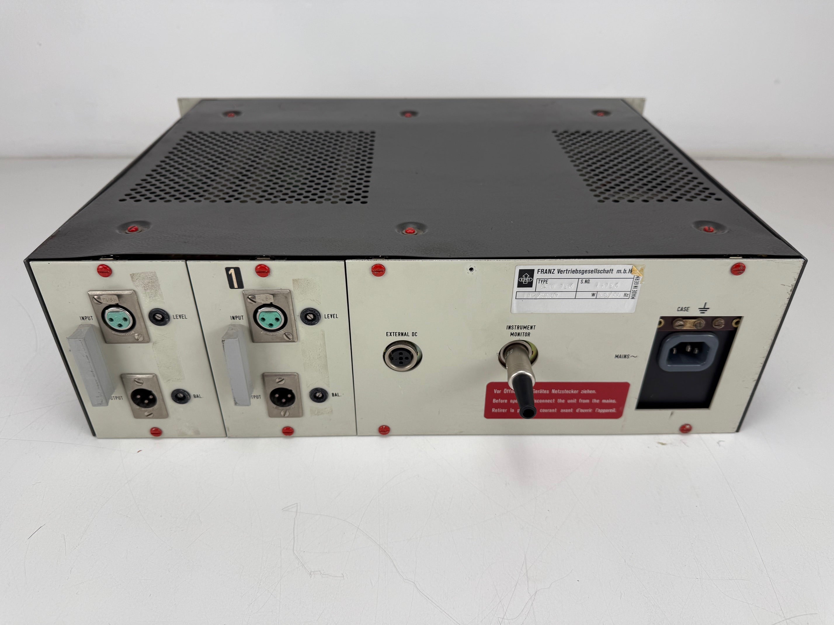 EMT PDM stereo compressor EMT 156 met handleidingen - Volledig nagekeken