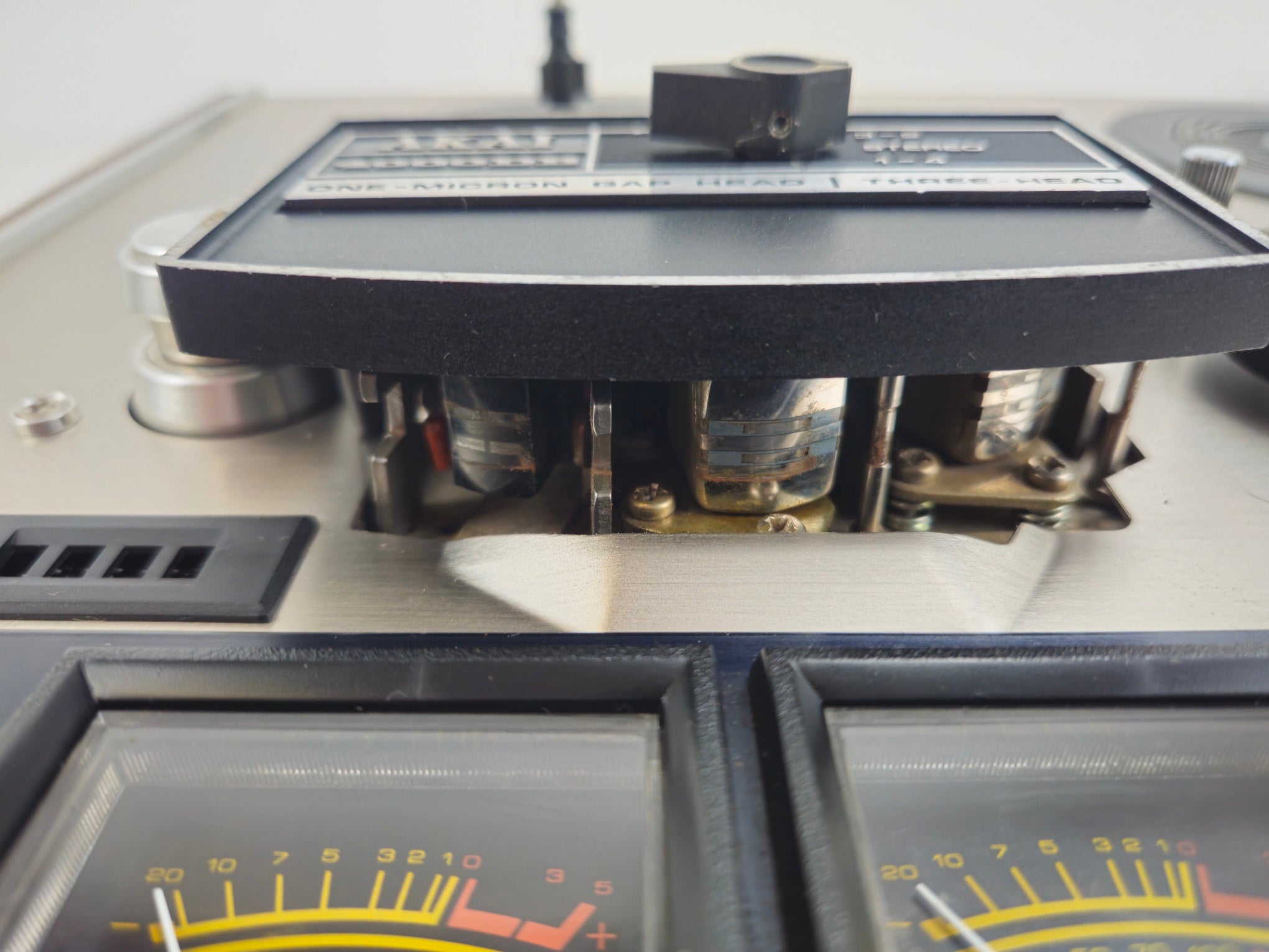 Akai - 4000DB - Stereo Reel to Reel Tape Recorder - Serviced (transistors)