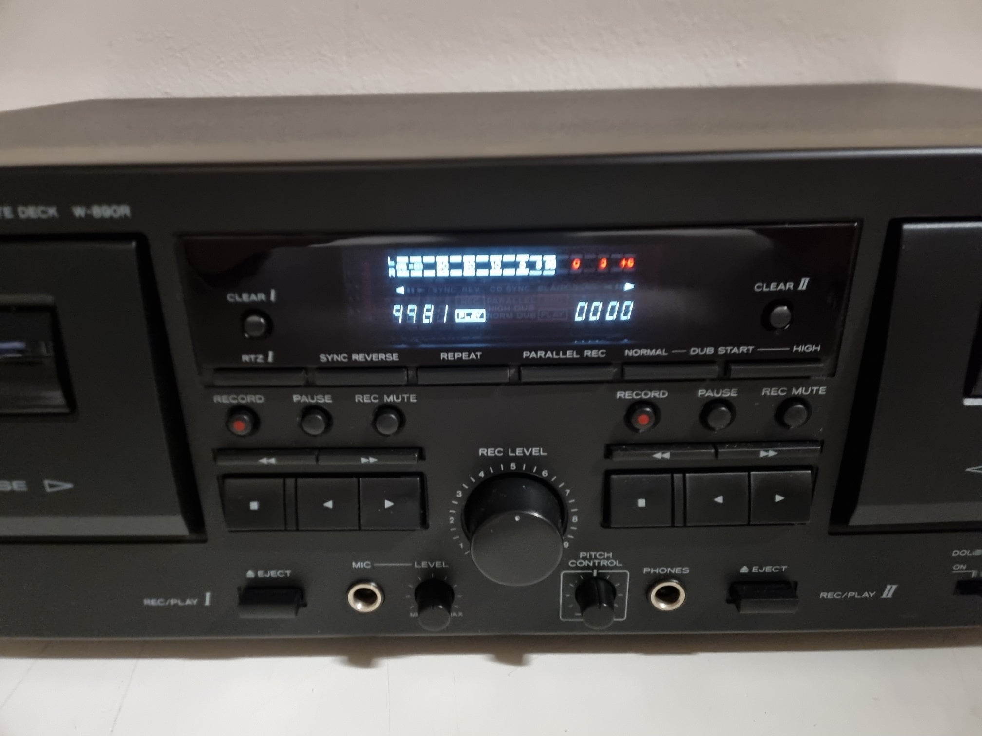 TEAC W-890R Double Auto Reverse Cassette Deck - Very nice condition