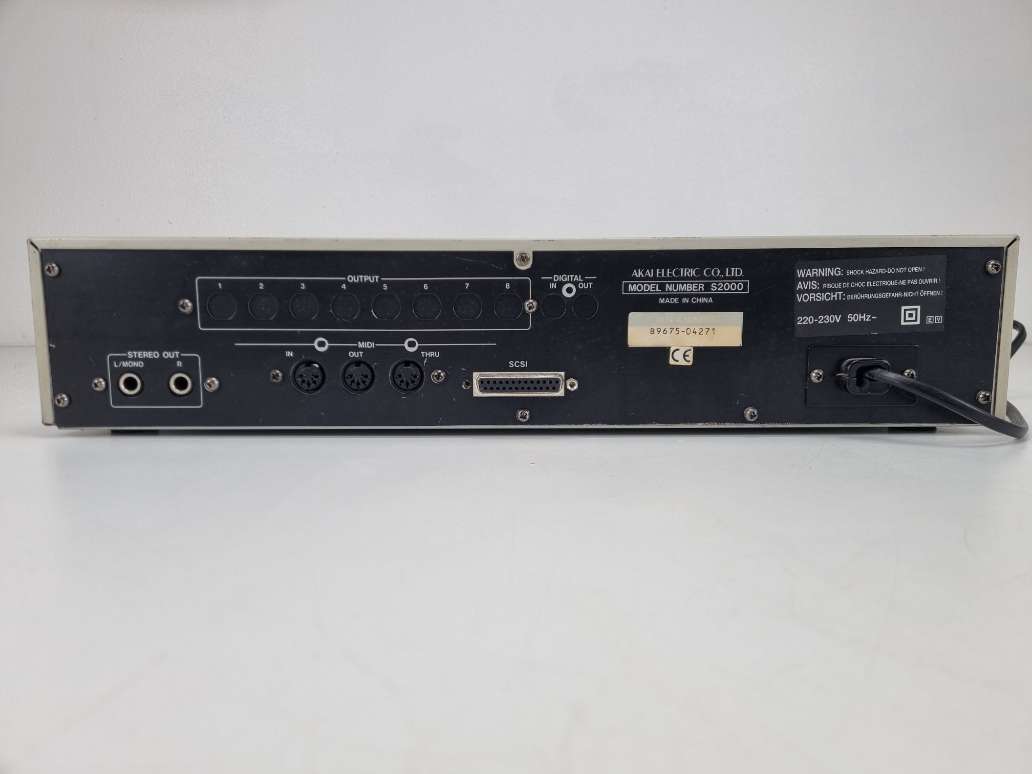 Akai S2000 MIDI Stereo Digitale Sampler - voeding getest - Verkocht zoals hij is