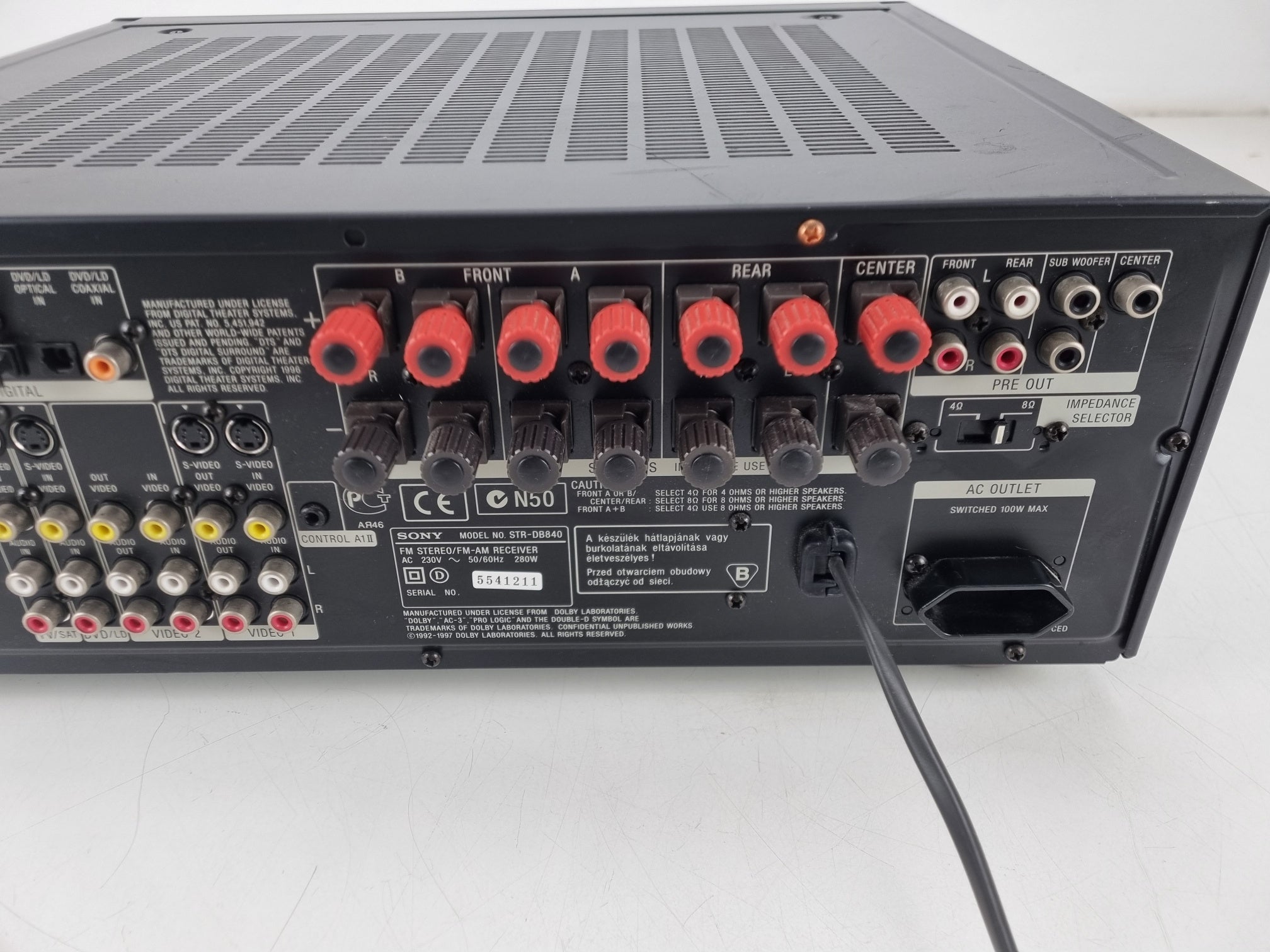 Sony STR-DB840 - FM-stereo/FM-AM-ontvanger - Werkt naar behoren - Coaxiale ingang is beschadigd