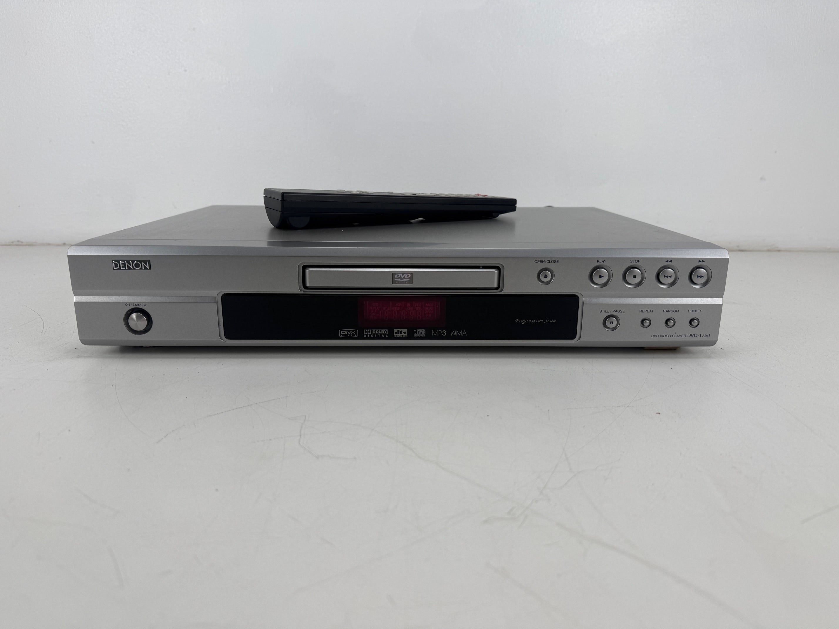 Denon DVD-1720 DVD Video Player With Remote Control