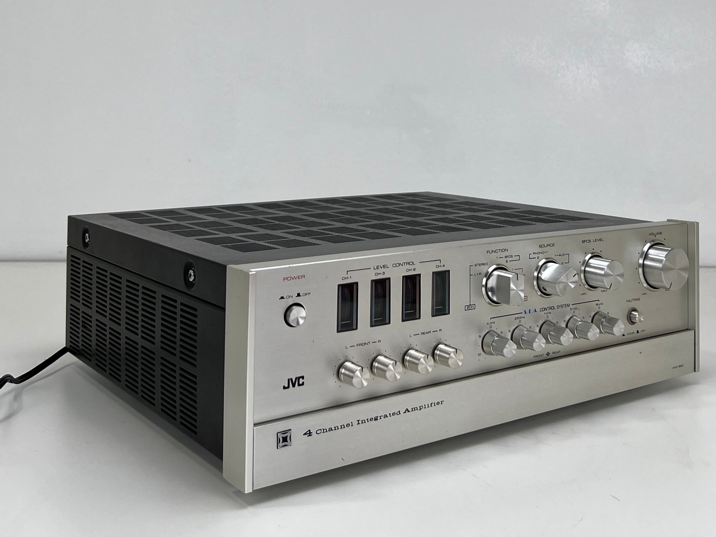 JVC 4VN-990 - 4 Channel Integrated Amplifier