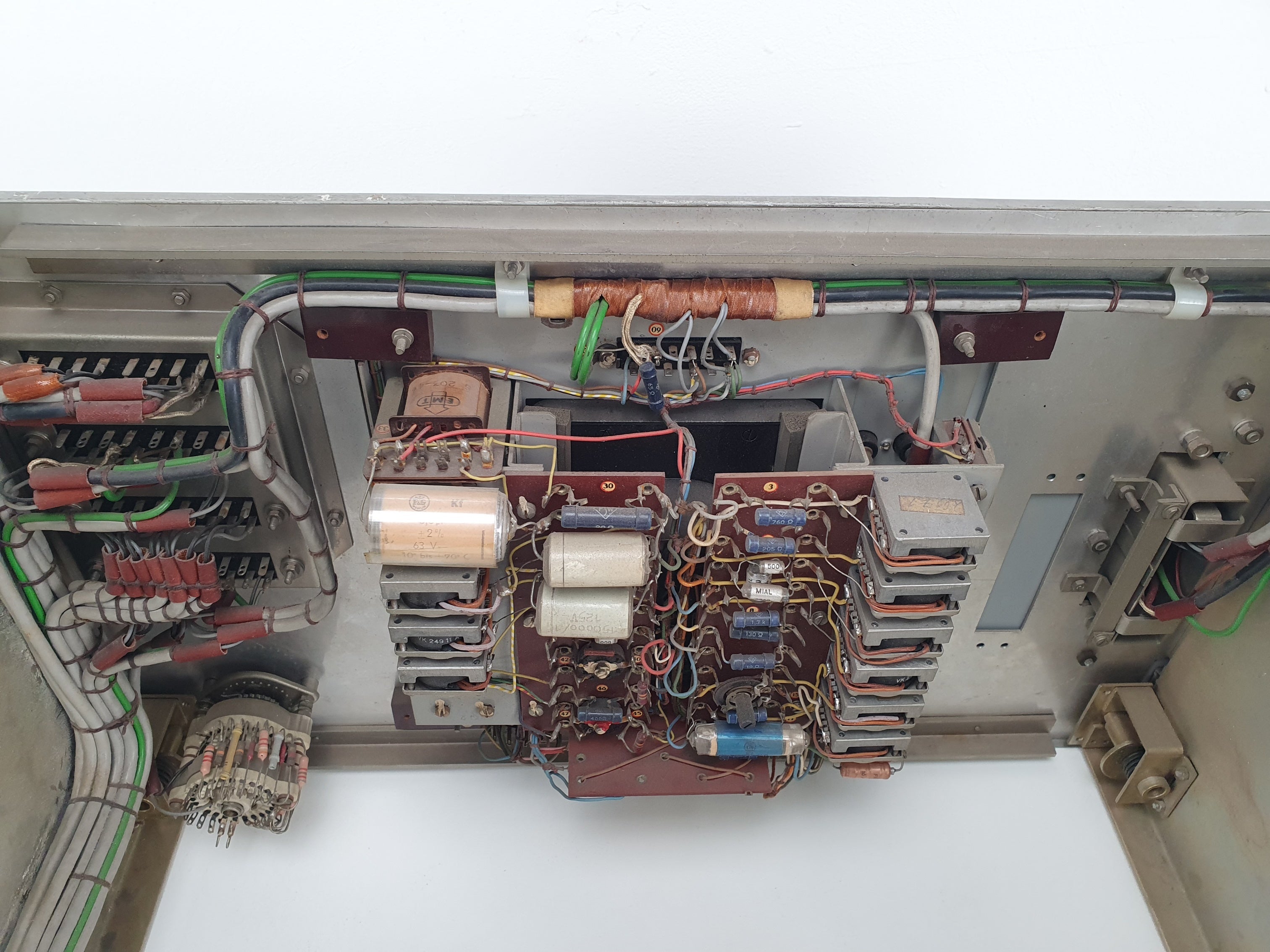 Telefunken recorder kop tester met M10 kopbrug en veel onderdelen.