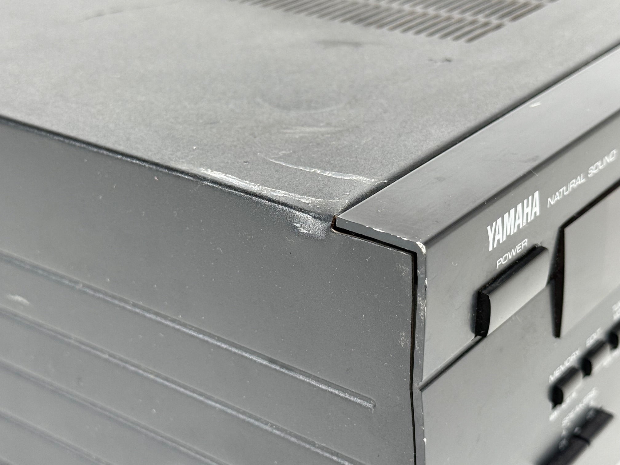 Yamaha RX-385 Natural Sound Stereo Receiver