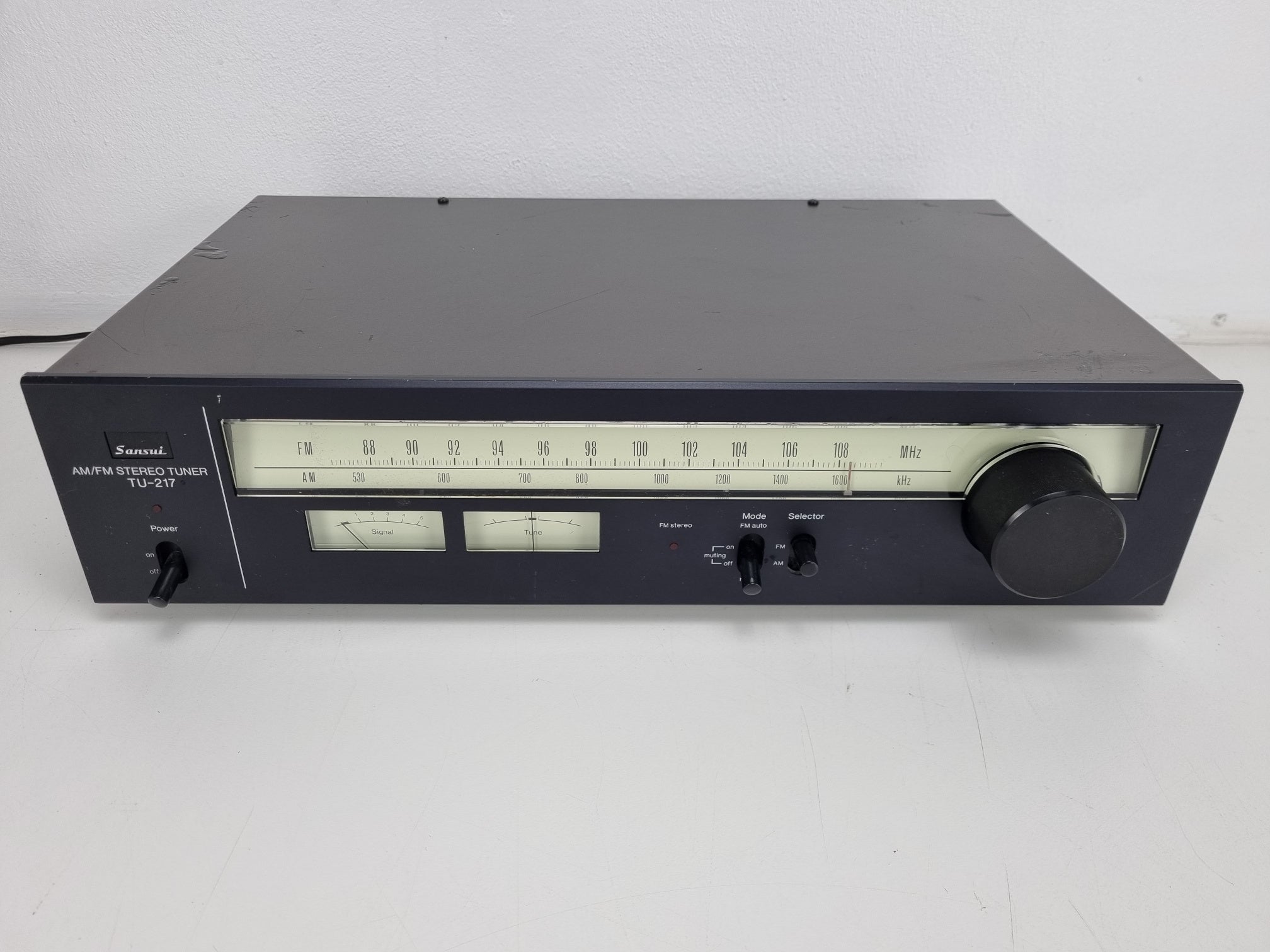 Sansui TU 217 - Am/Fm Radio Tuner - Fully Working