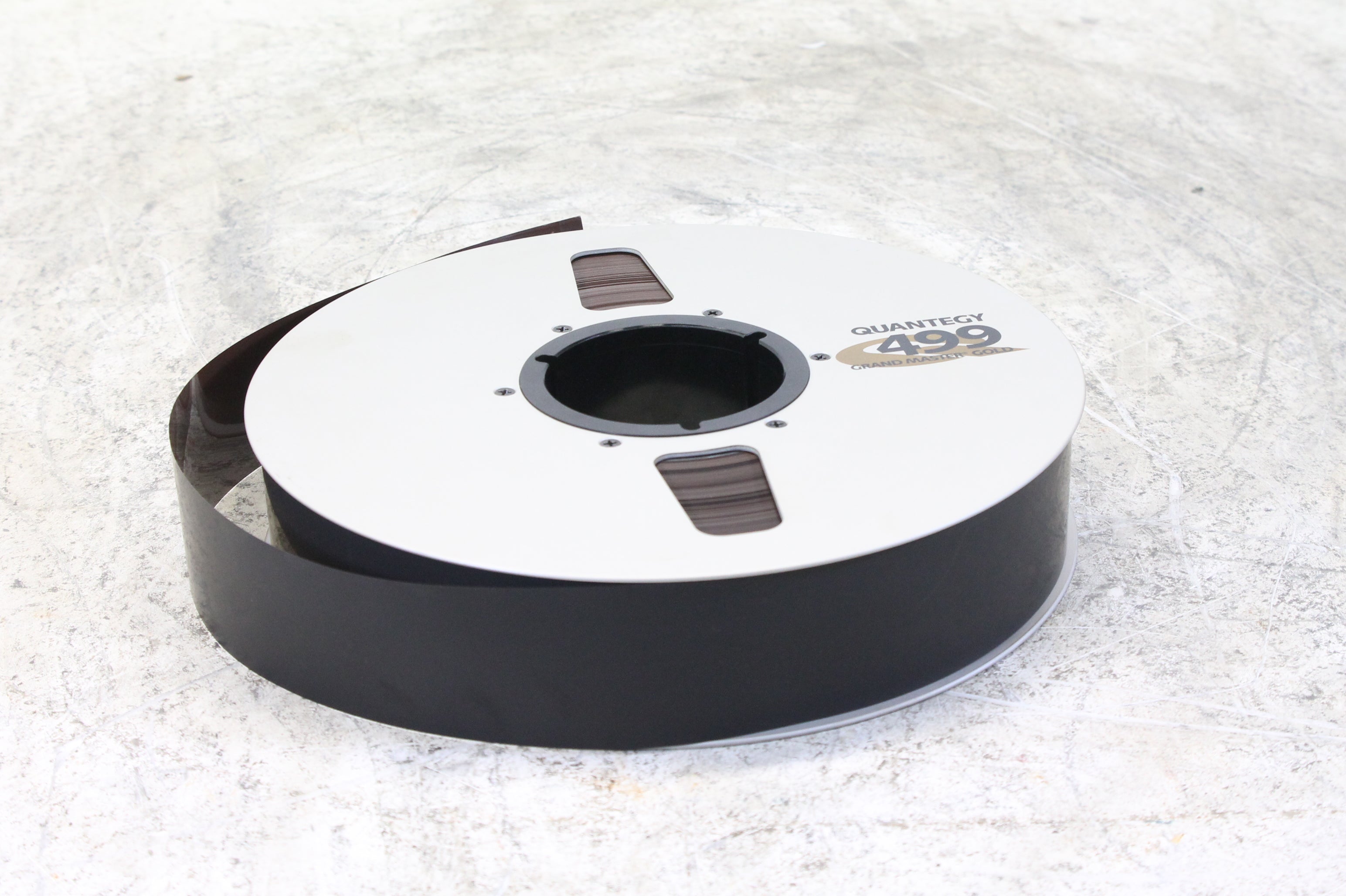 Ampex 499 Grand Master Gold 2" Studio Mastering Audio Tape - In hoes, met beschermband