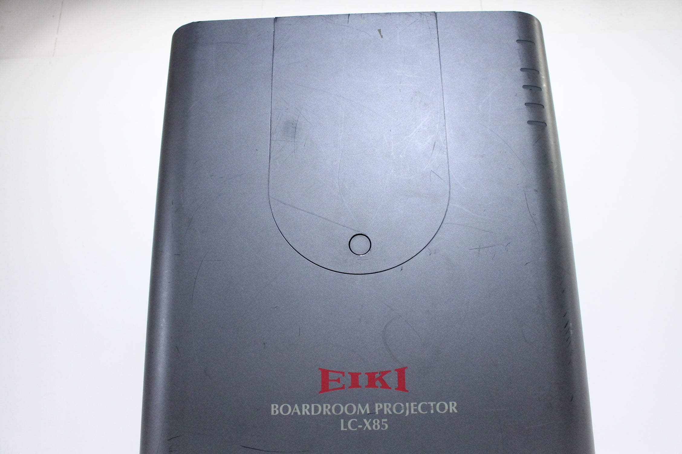 Eiki Projector LC-X85 met koffer en accessoires