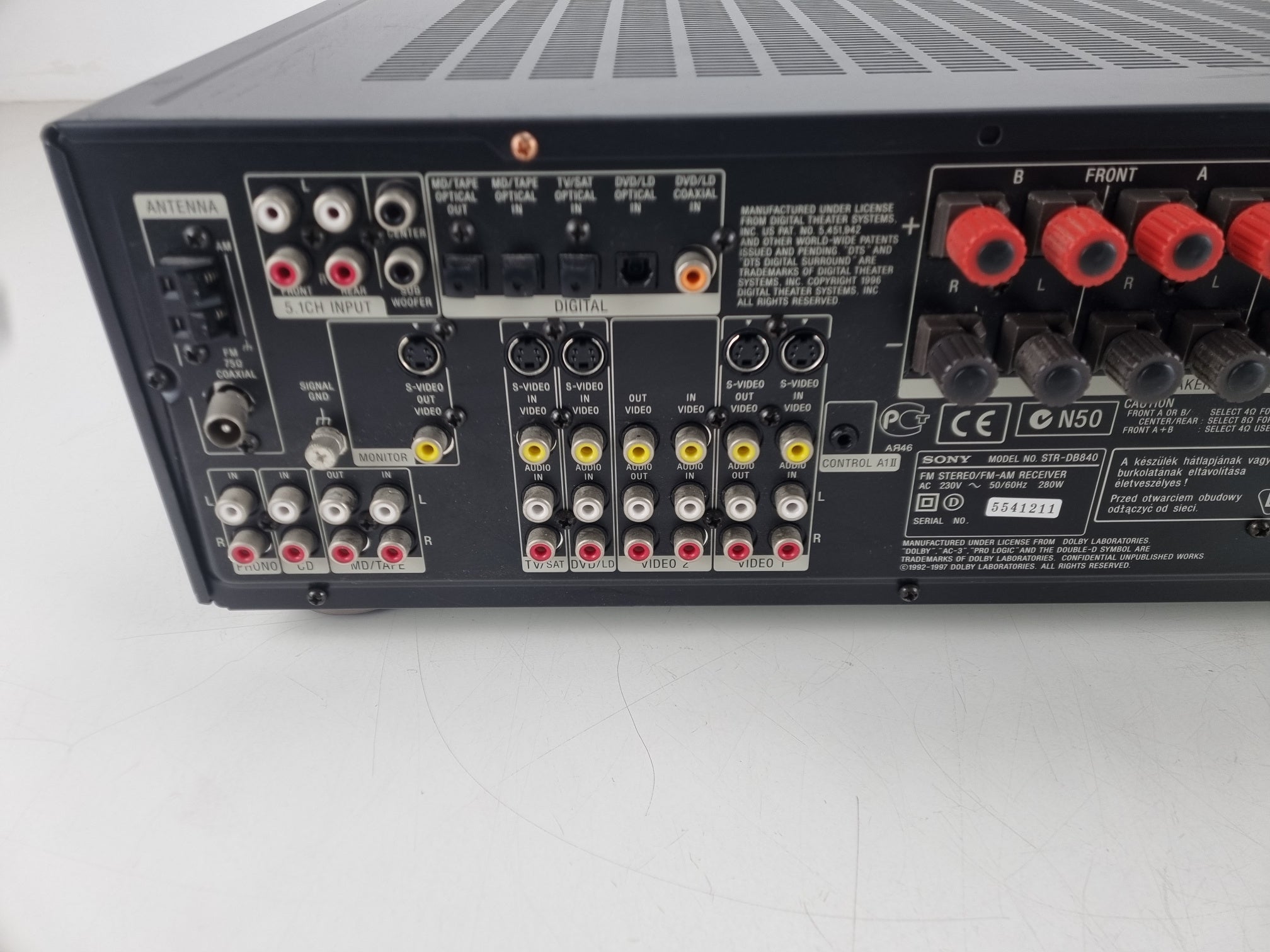 Sony STR-DB840 - FM-stereo/FM-AM-ontvanger - Werkt naar behoren - Coaxiale ingang is beschadigd