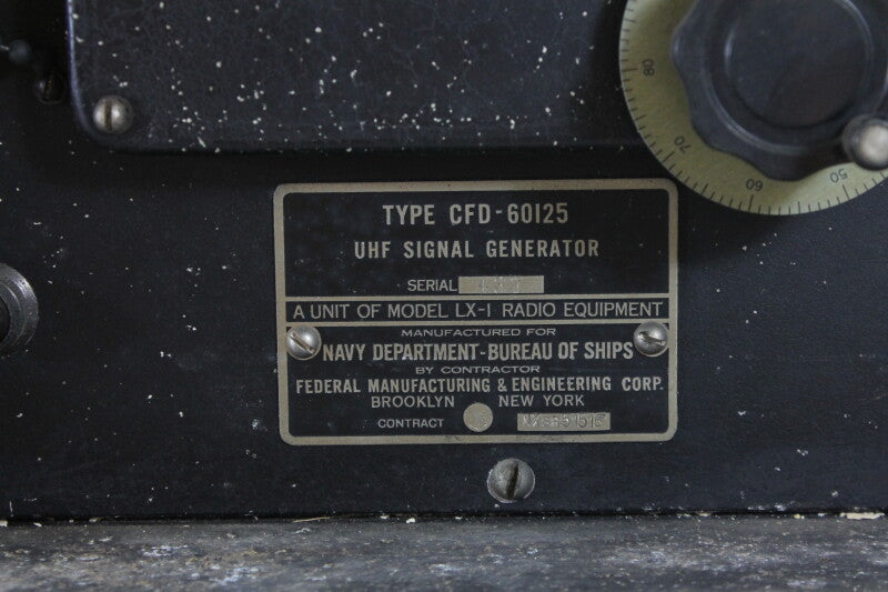 General Electric WWII UHF Signal Generator Type CFD-60125  Federal Manufacturing and Engineering Corporation Brooklyn New York