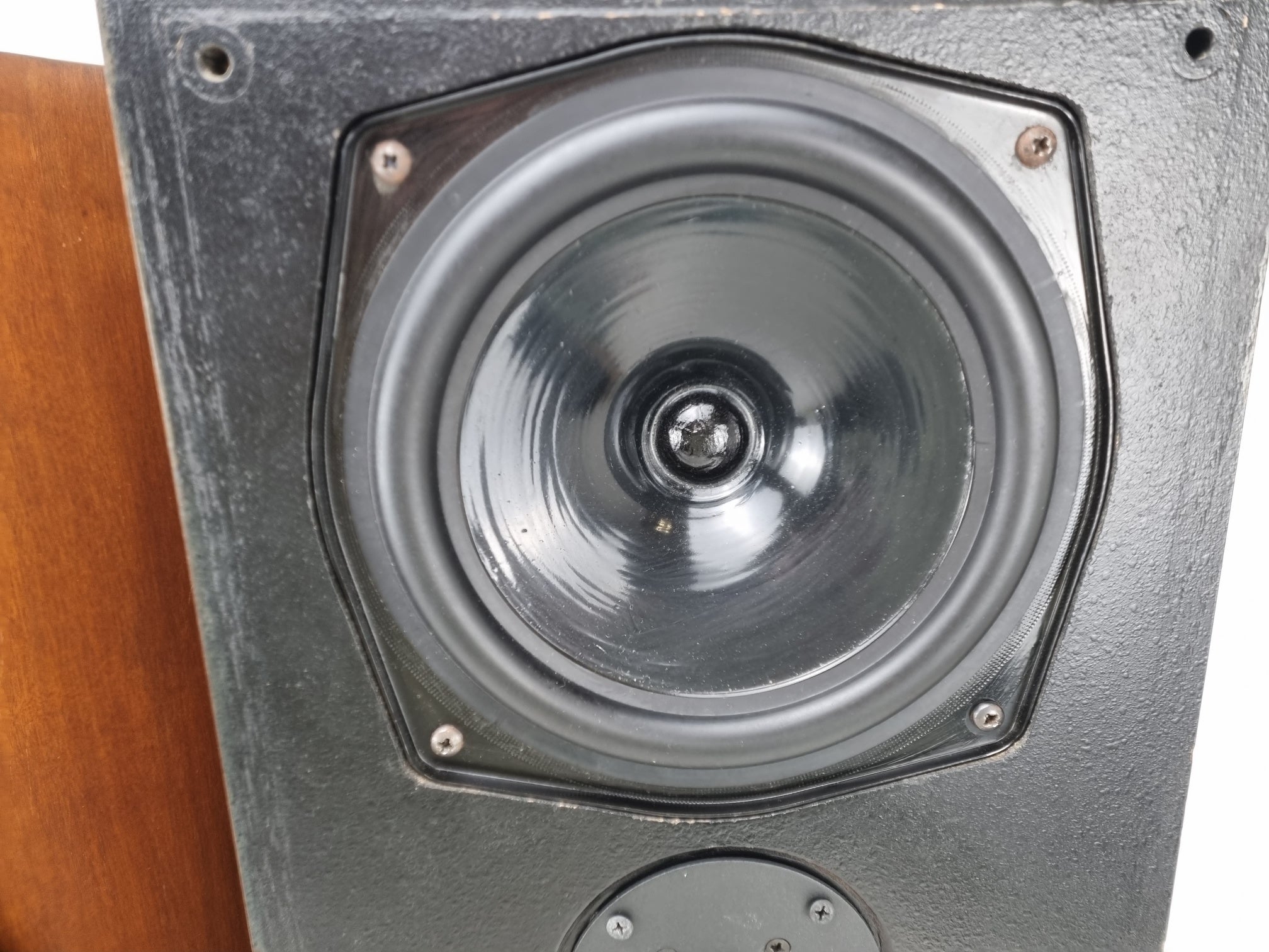 KEF Calinda SP 1053 - 2 way, 3 Driver Loudspeaker System