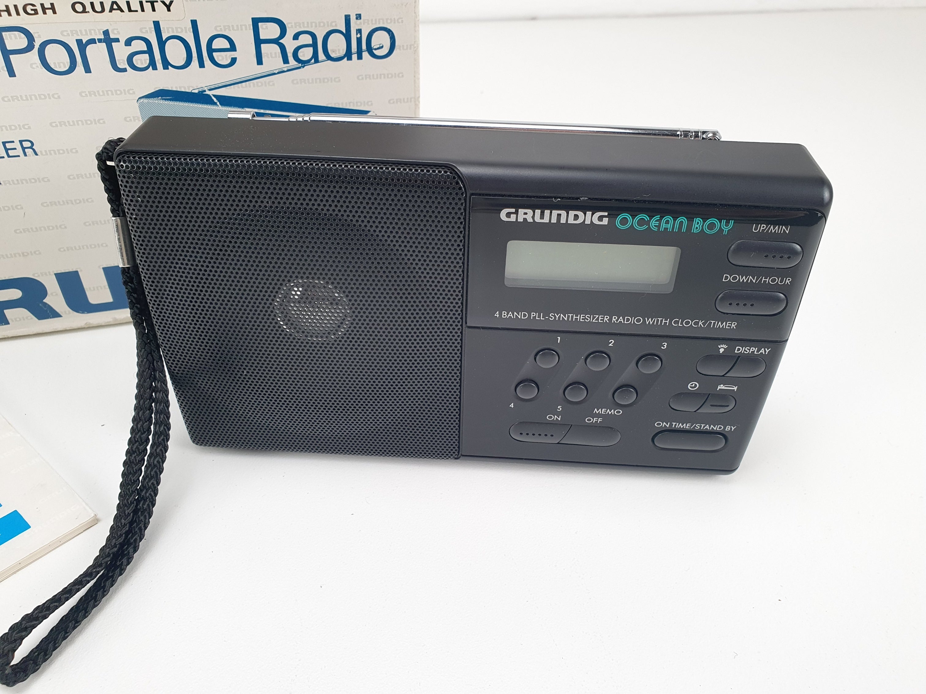 Grundig Ocean Boy 330 draagbare radio - Zo goed als nieuw in doos