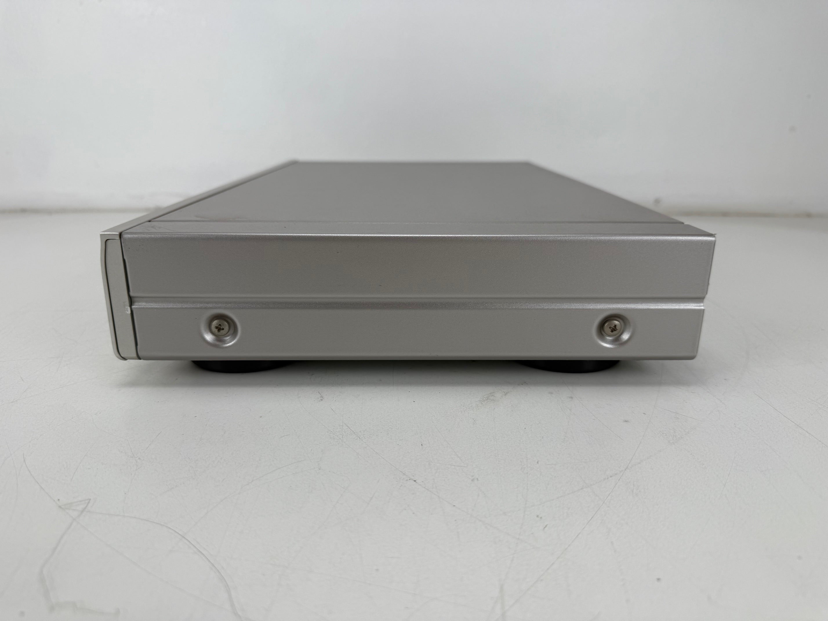 Denon TU-1510AE AM/FM Stereo Tuner With Original Box