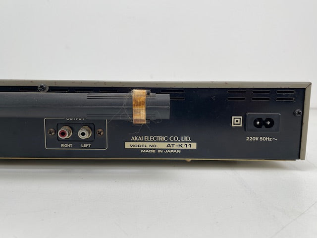 Akai AT-K11 AM/FM stereo tuner