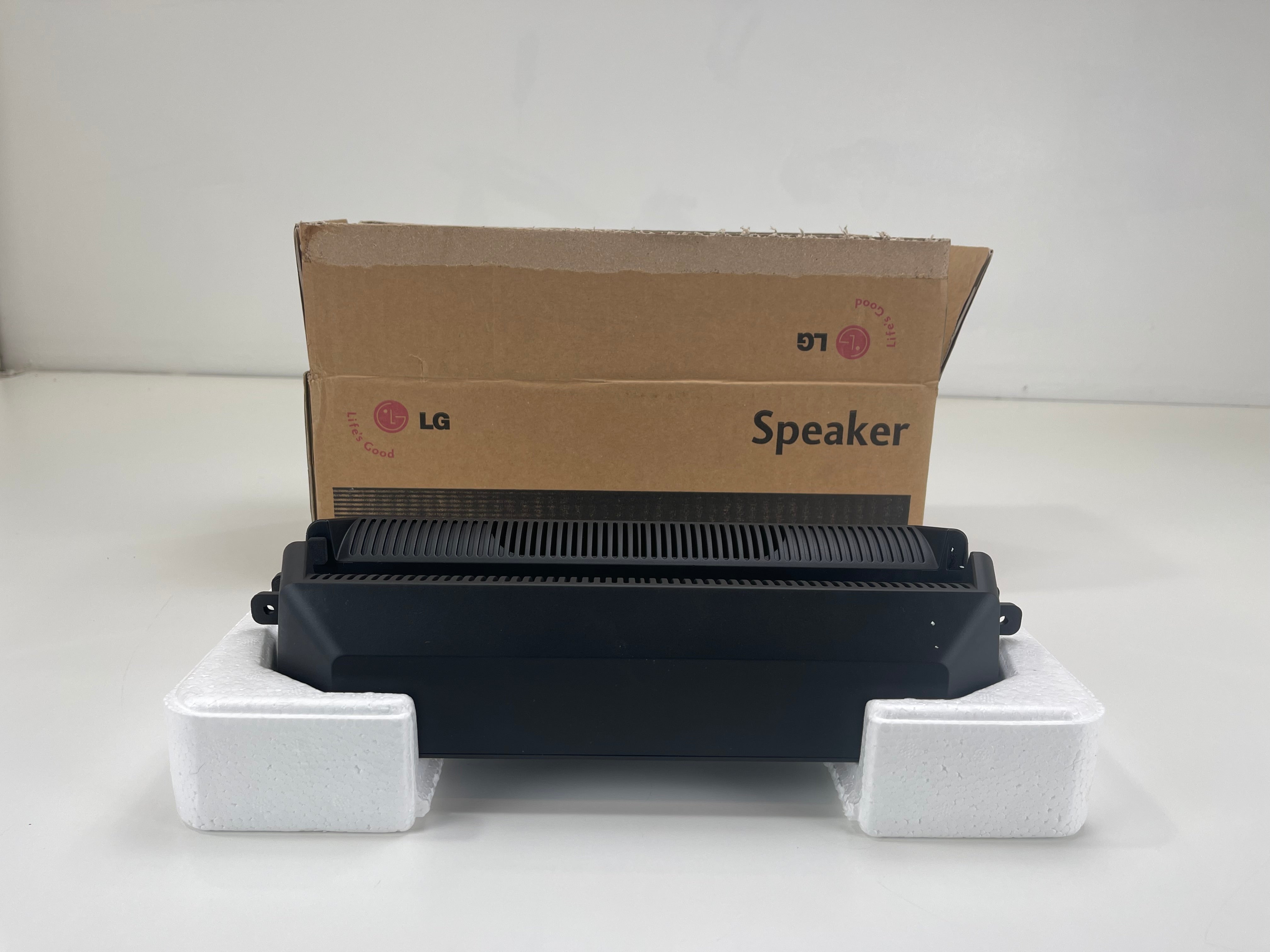 LG SP0000K - Luidsprekerset