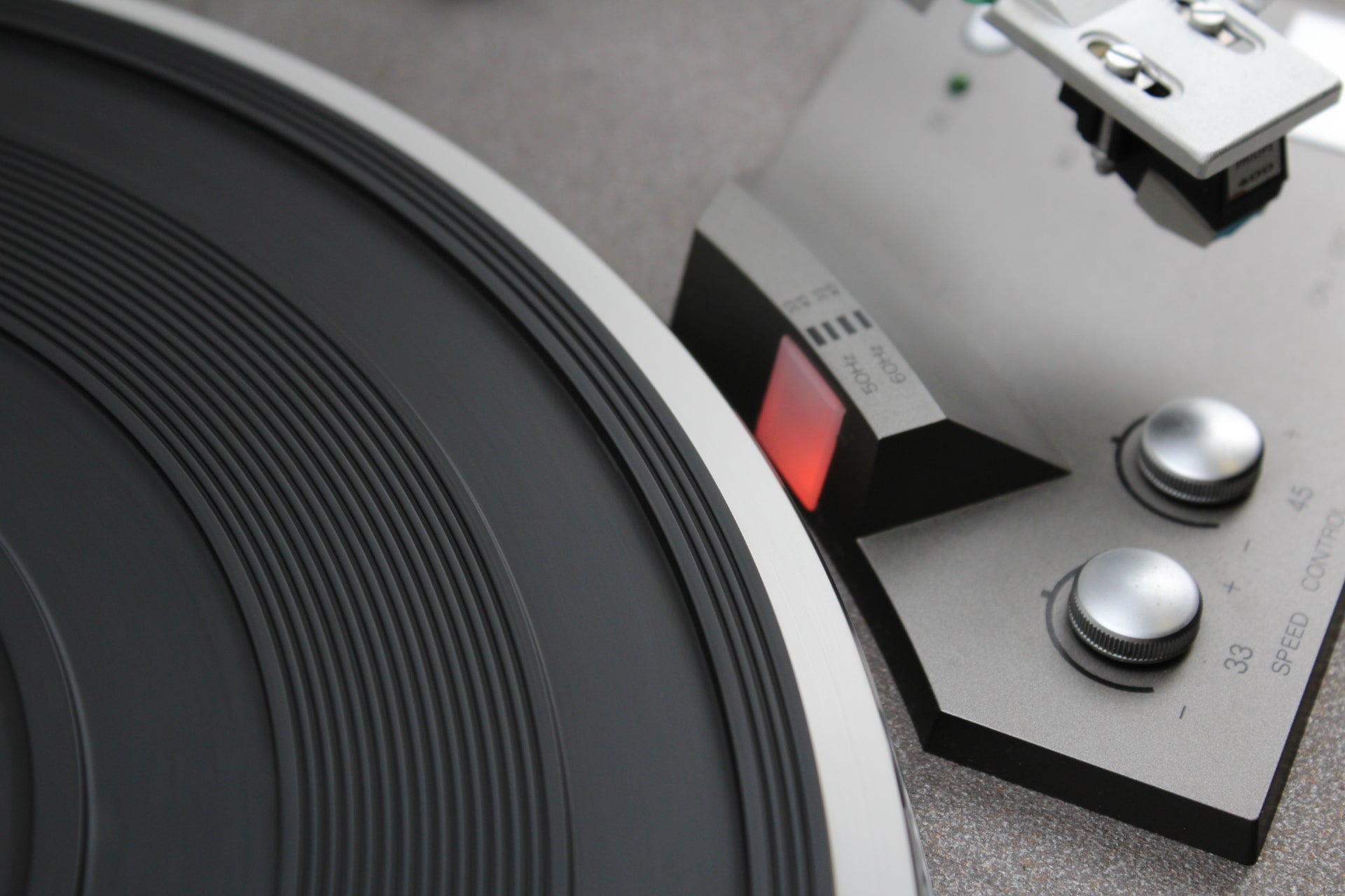 Marlux MX860 Turntable with Philips 400 Cartridge - Fully working