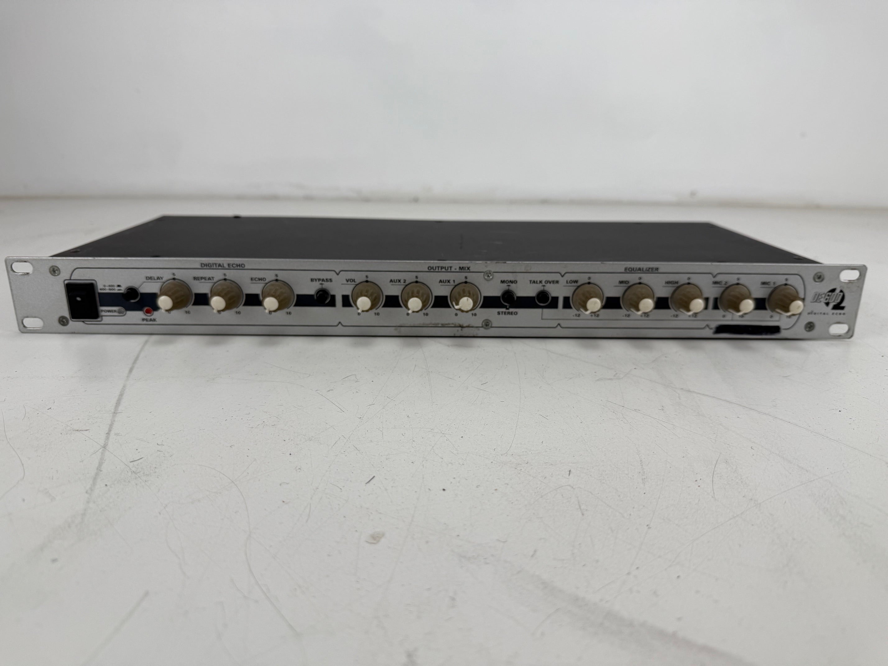 JBSystems DE 600 digitale echo 4-kanaals mixer - Volledig werkend - Mooi apparaat