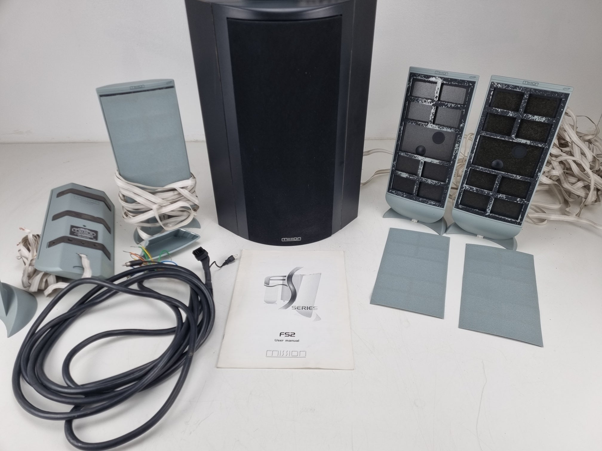 Mission FS2-AV 5.1 Surround Sound luidsprekersysteem met subwoofer