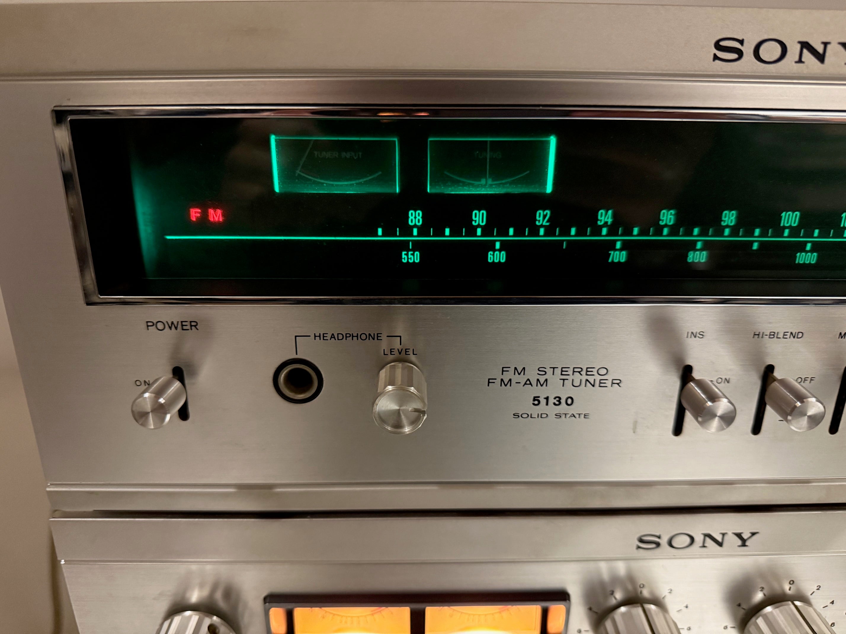 Sony ST - 5130 Tuner / TA - 2000F Pre Amplifier / TA - 3200F Stereo Amplifier set
