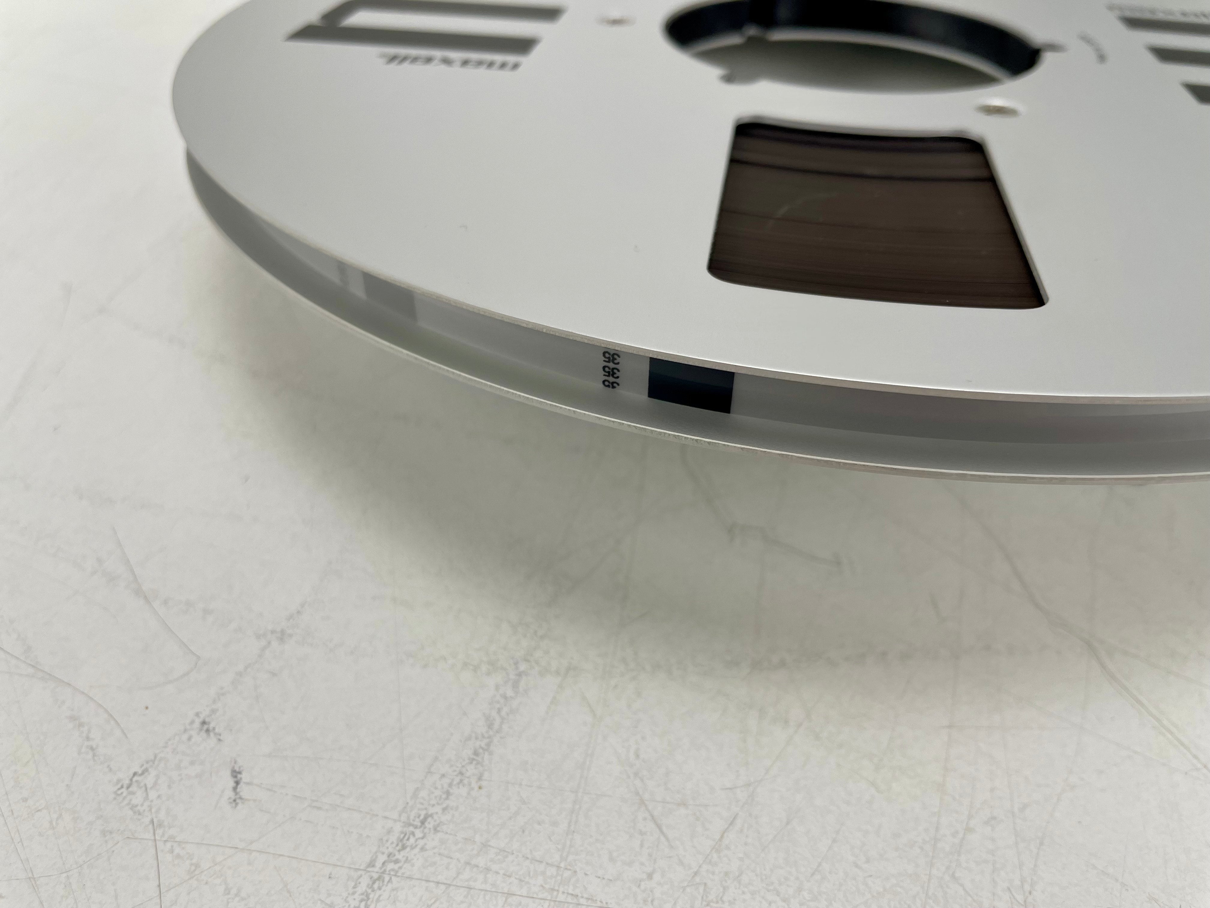 Maxell 1.4'' NAB Metal Reel - Audio tape - Looks new