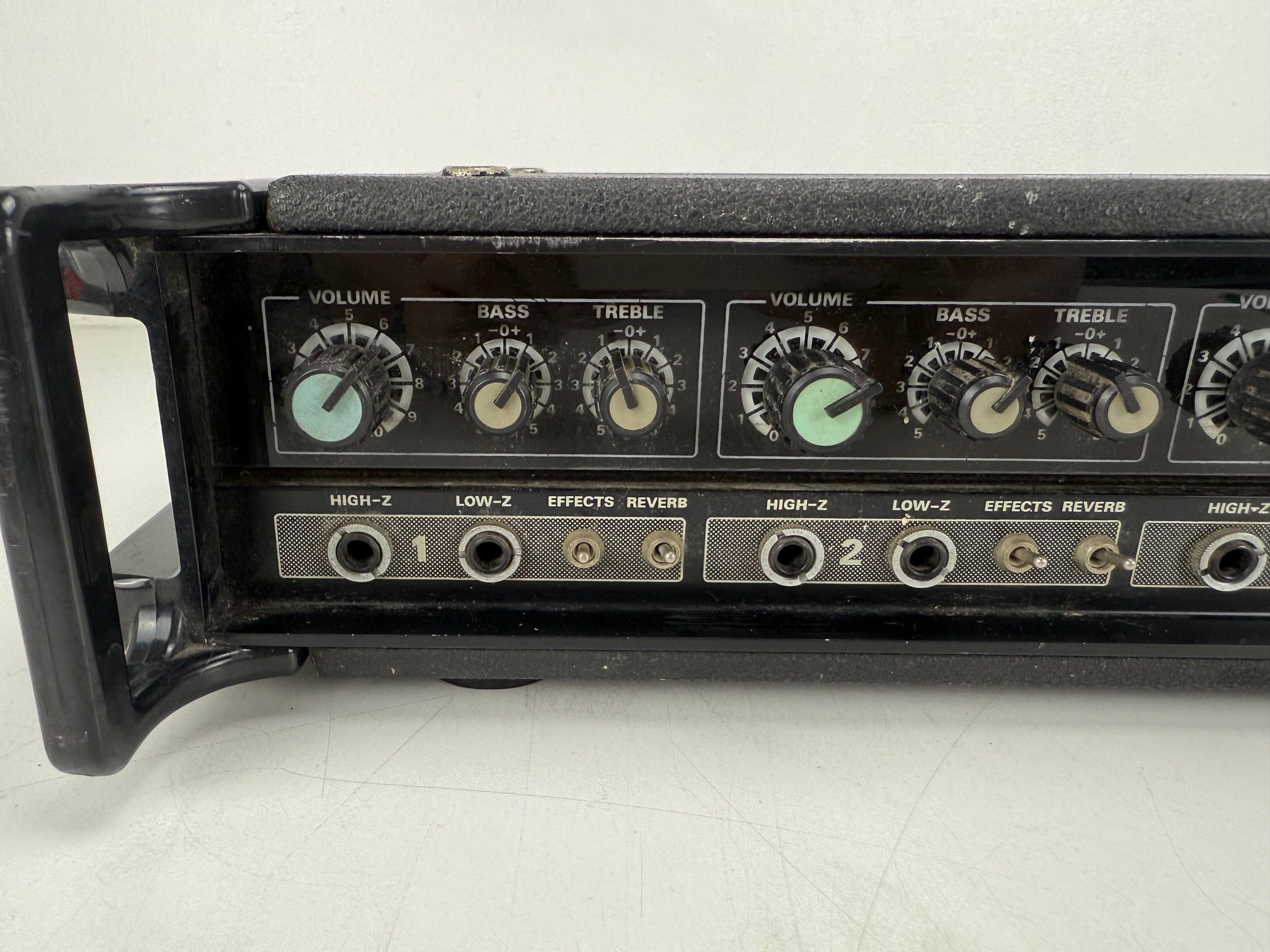 H&H MA150 5-kanaals mixerversterker met ingebouwde veergalm