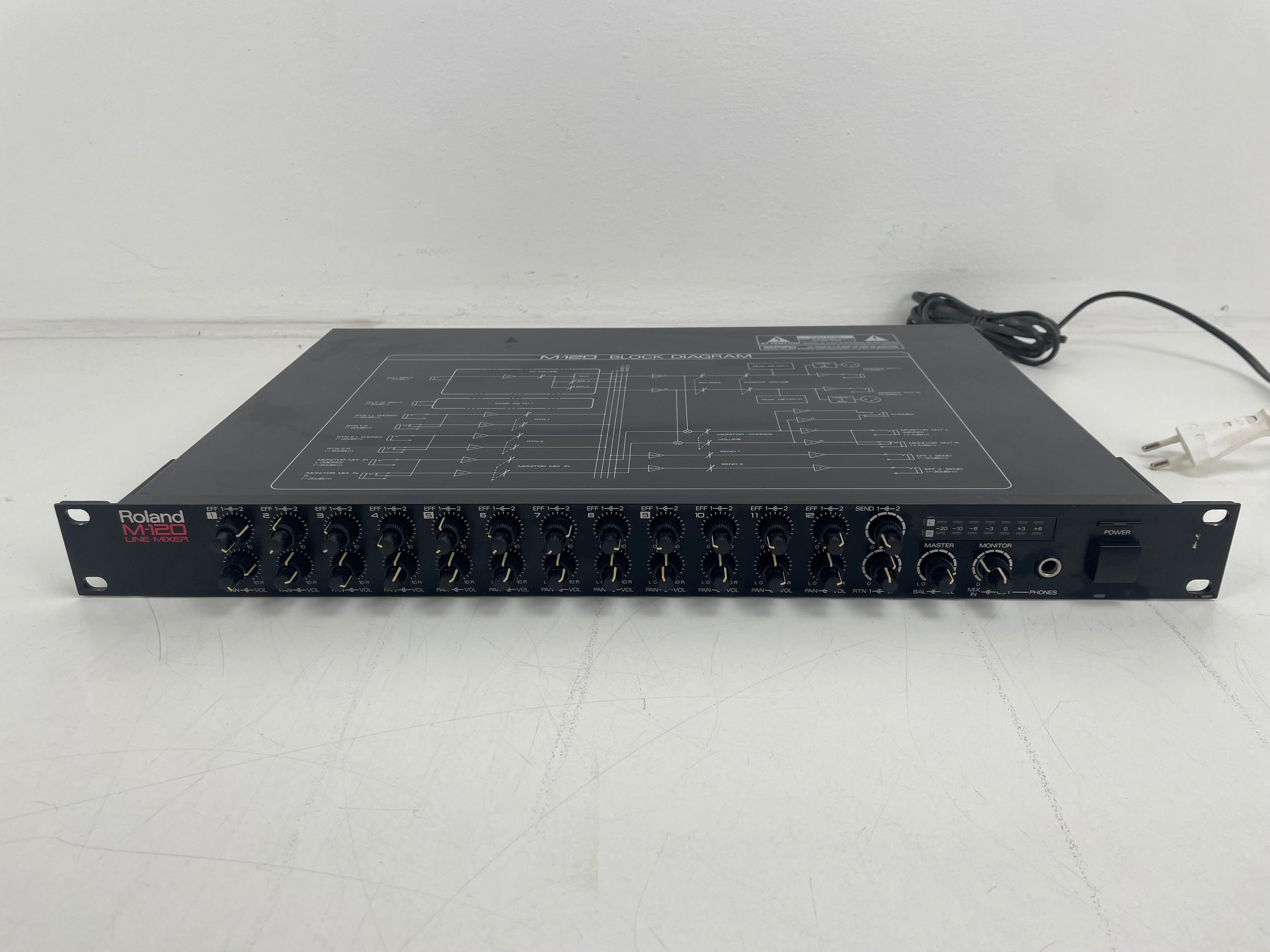 Roland - M-120 Line Mixer - 12 Channels