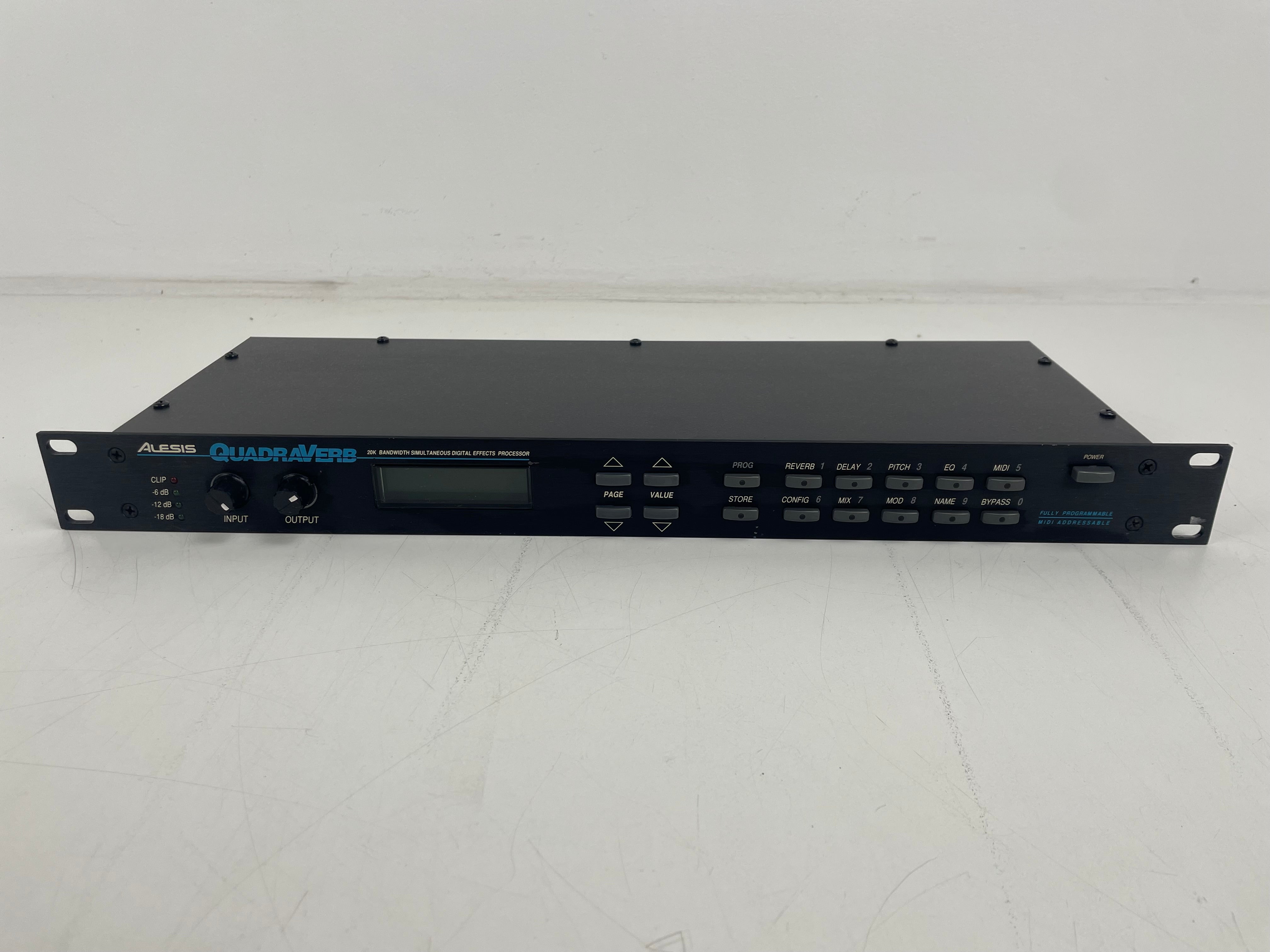 Alesis QUARDRAVERB Effects Processor - Inc. Adapter