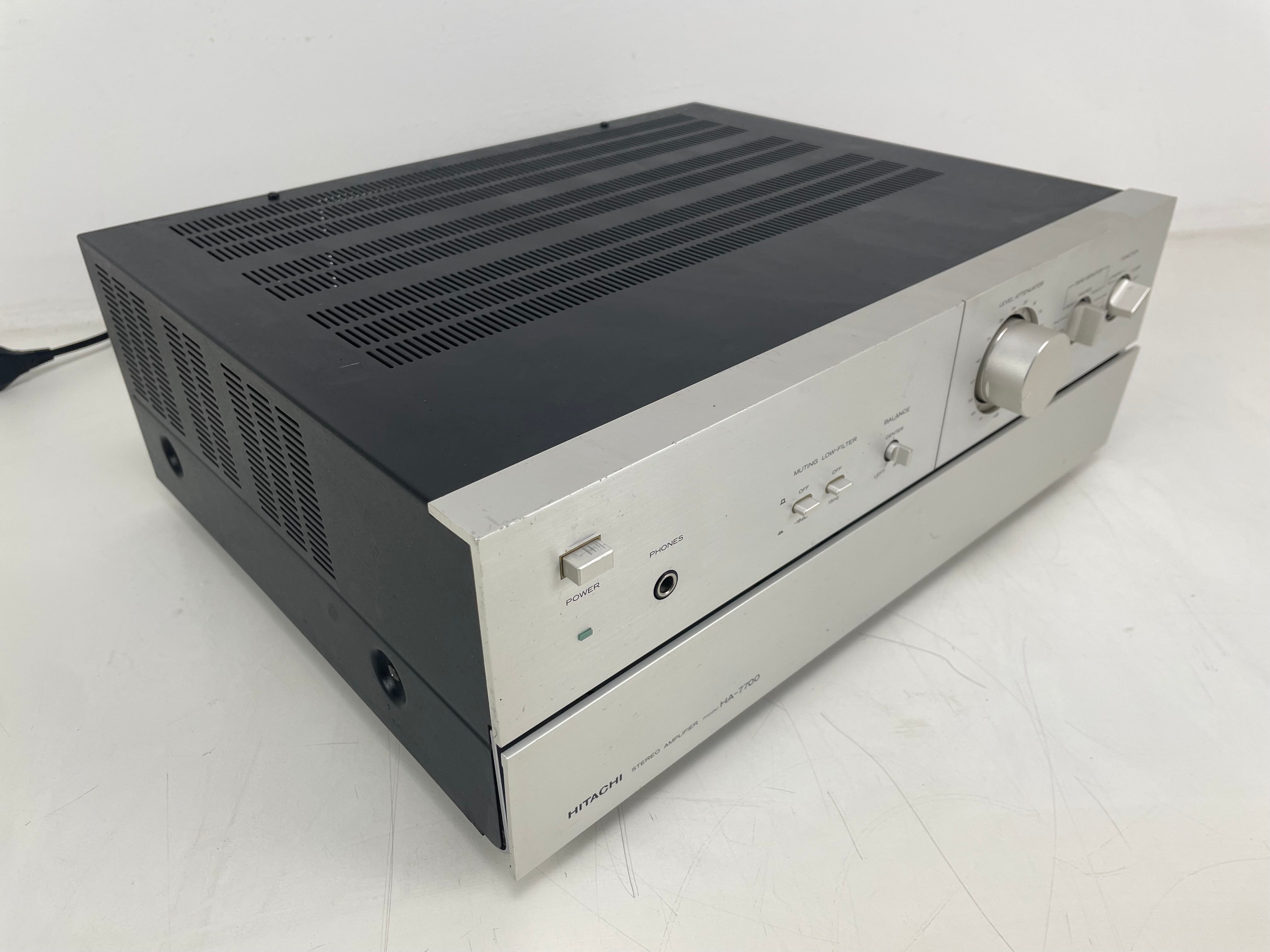 Hitachi - HA-7700 - Stereo Amplifier - Fully Serviced