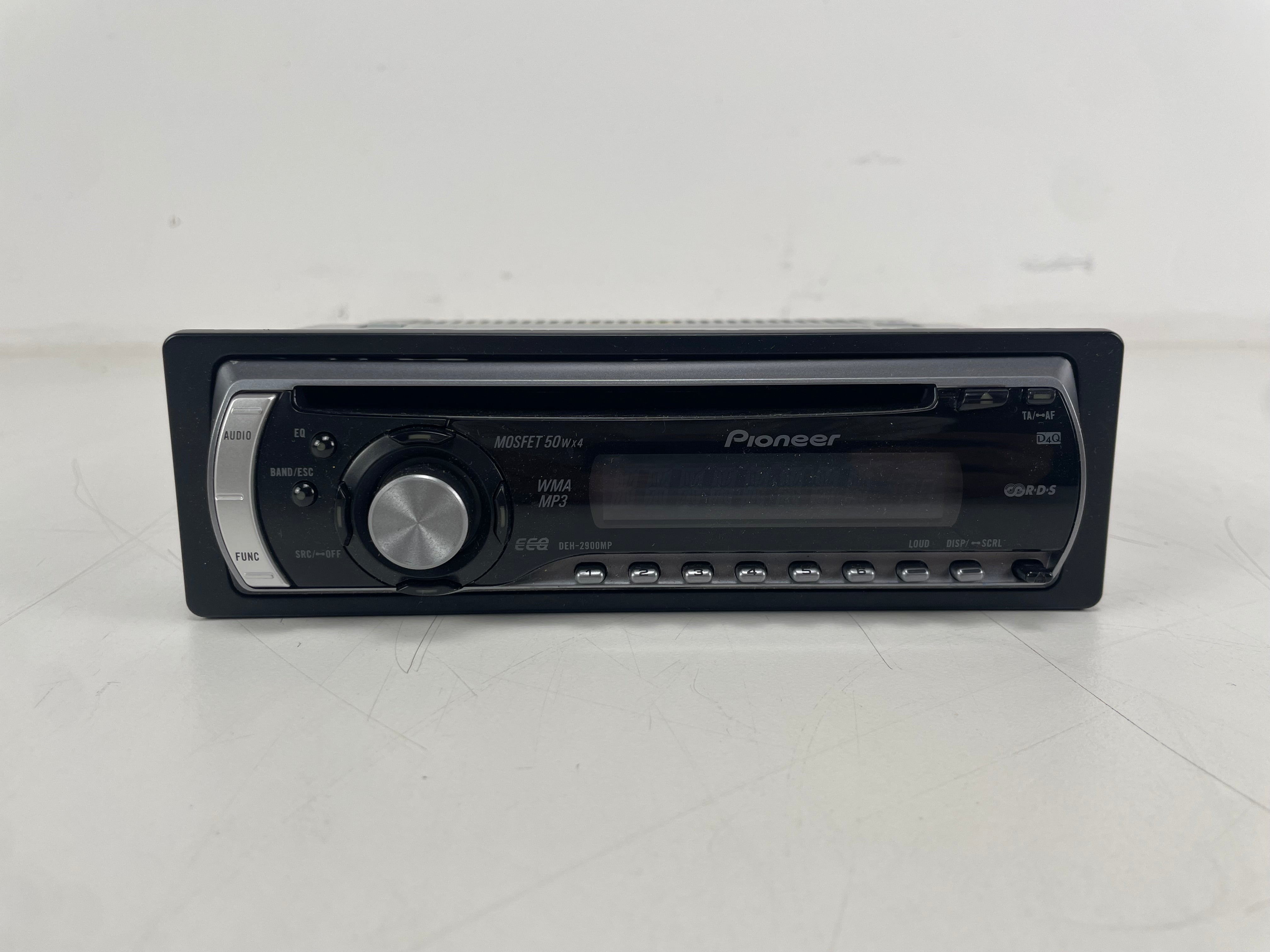 Pioneer - DEH-2900MP - Car Media Player/Radio - Untested - Inc. Mount/Faceplate