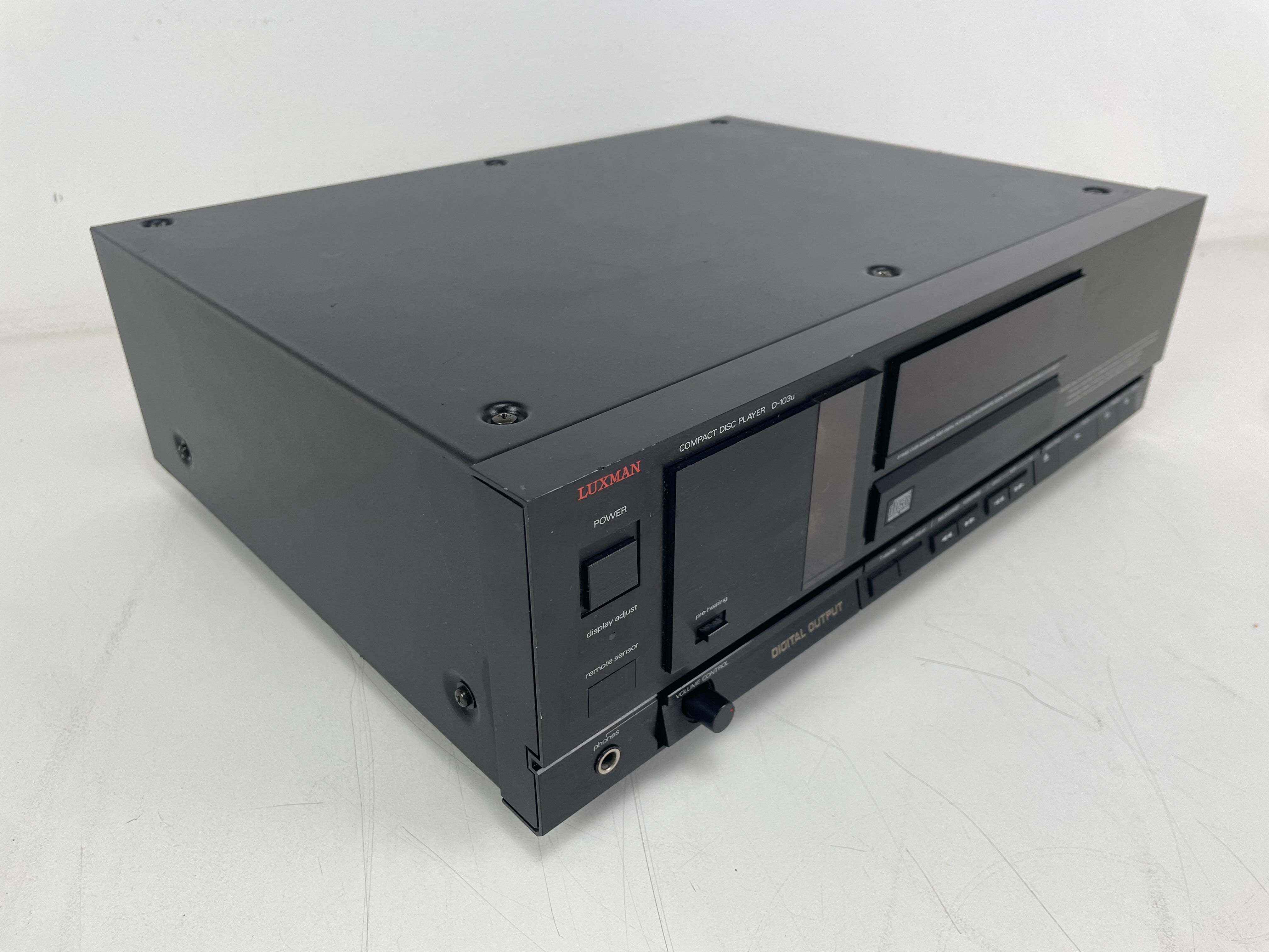 Luxman - D-103u - Compact Disc Player - Tube CD Player