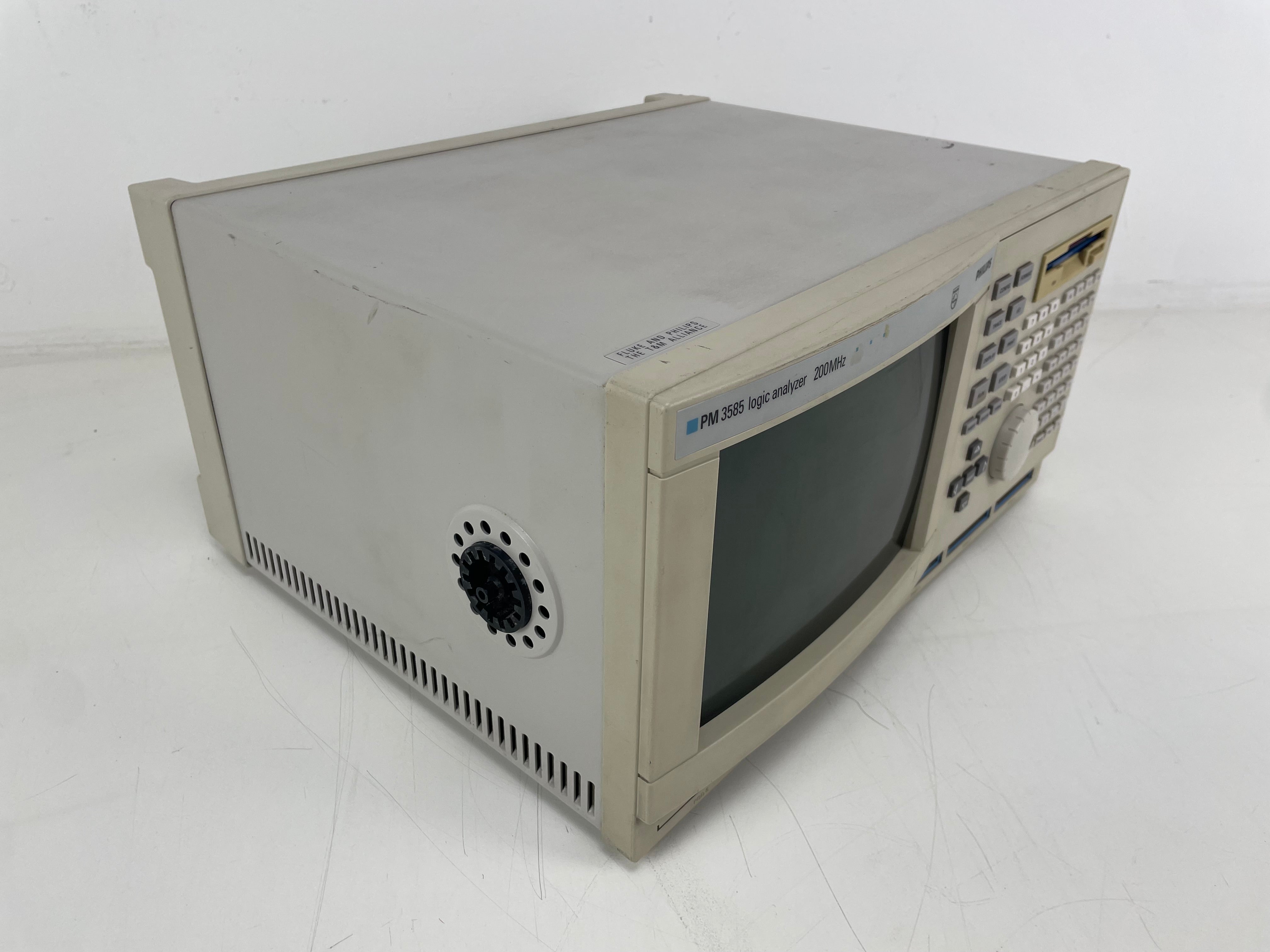 Philips - PM3595 - Logic Analyzer - 200 MHz - Untested