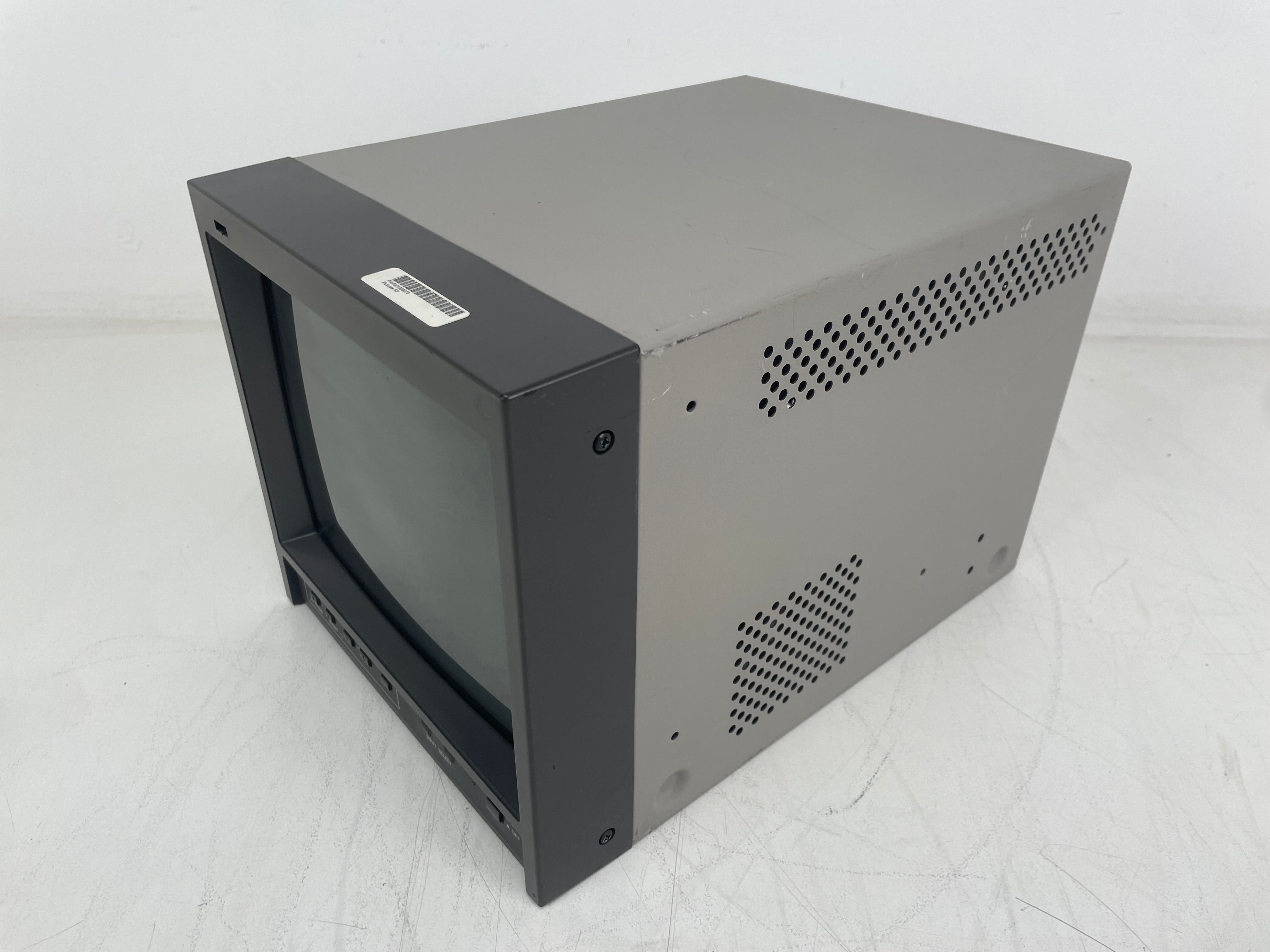 JVC - TM-A101G(E) - Portable CRT Monitor ²